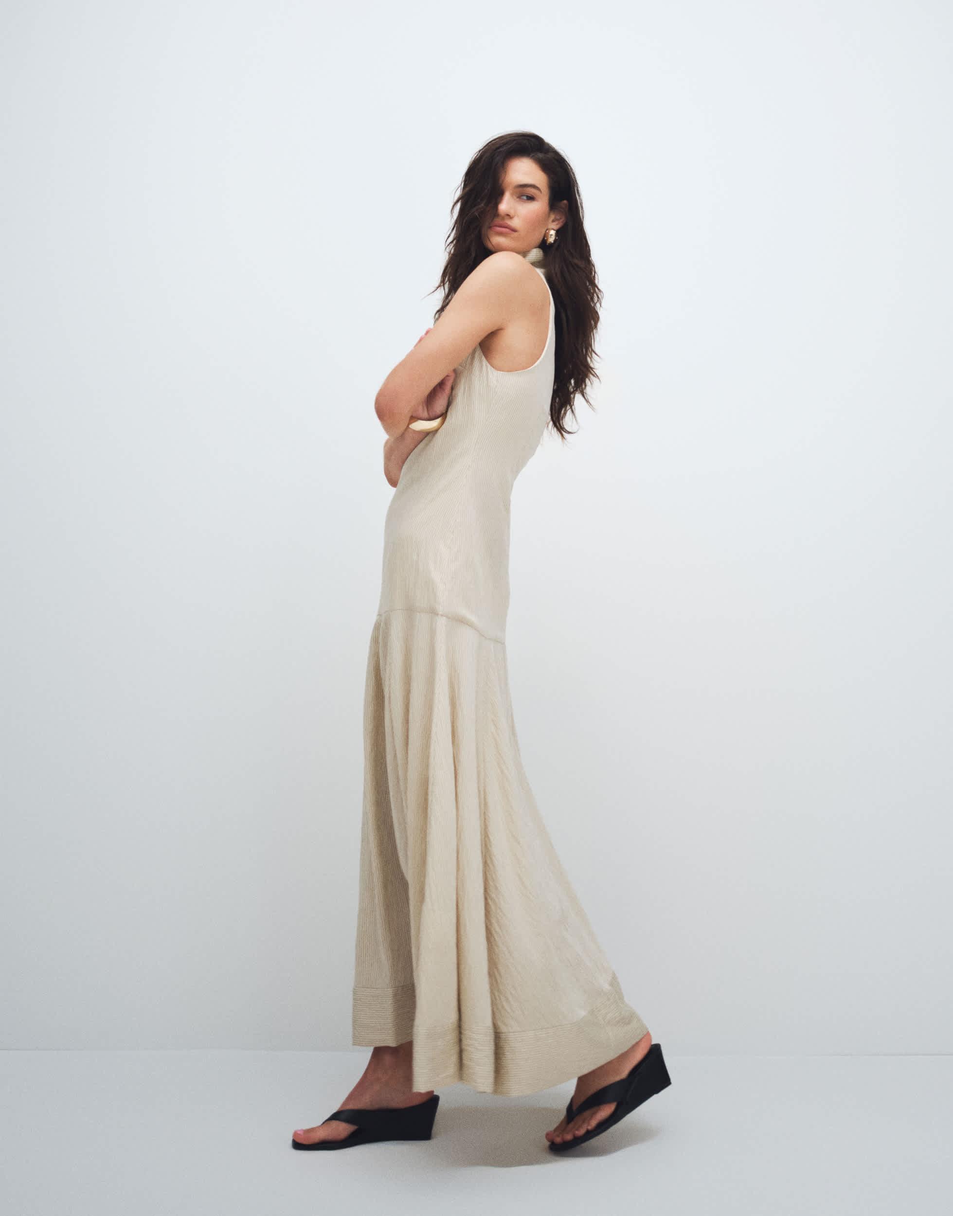TOPSHOP High Neck Dropped Waist Maxi Dress in White | Lyst TOPSHOP High Neck Dropped Waist Maxi Dress in White | Lyst