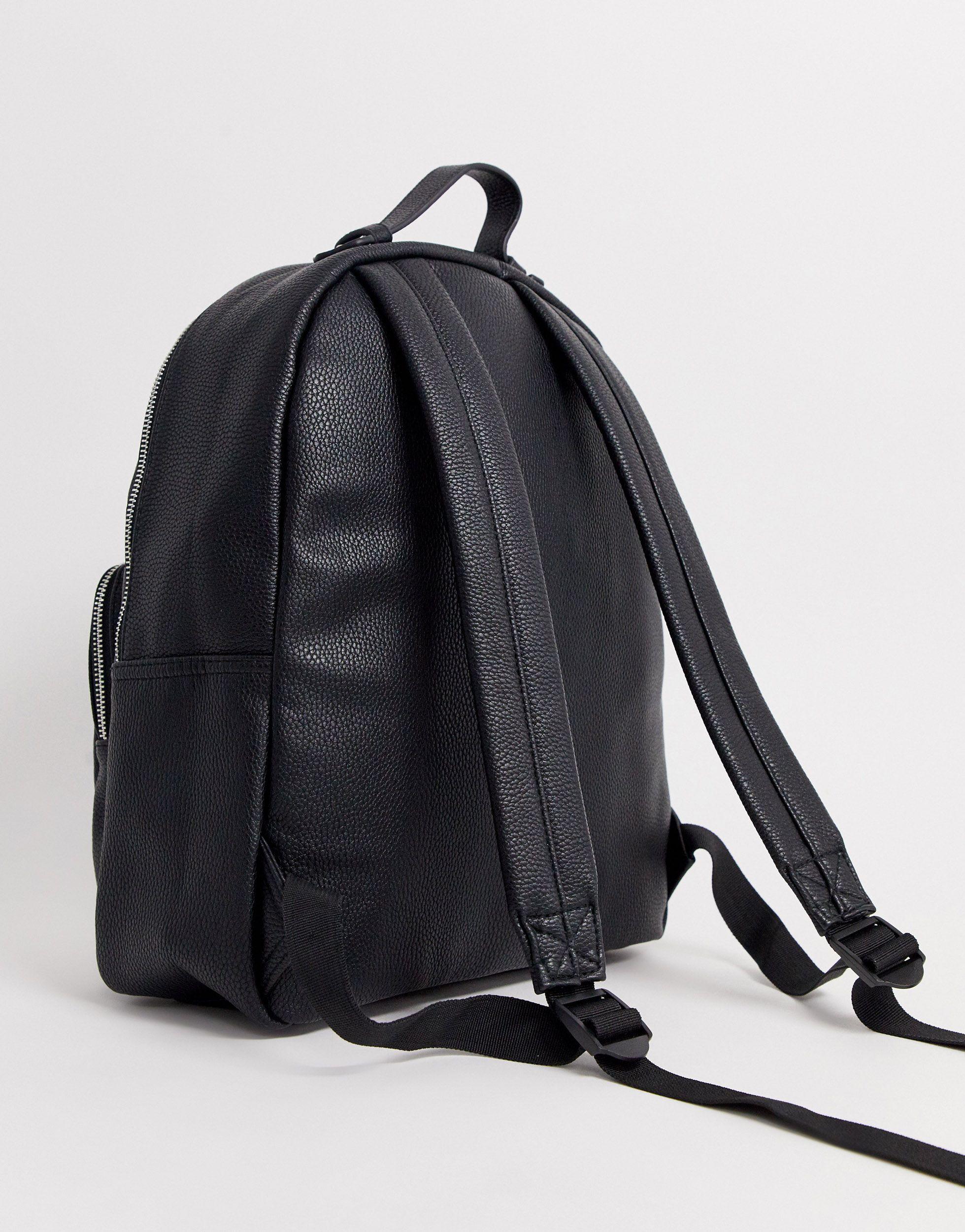 Zaino nero con borchieStradivarius in Denim di colore Nero | Lyst