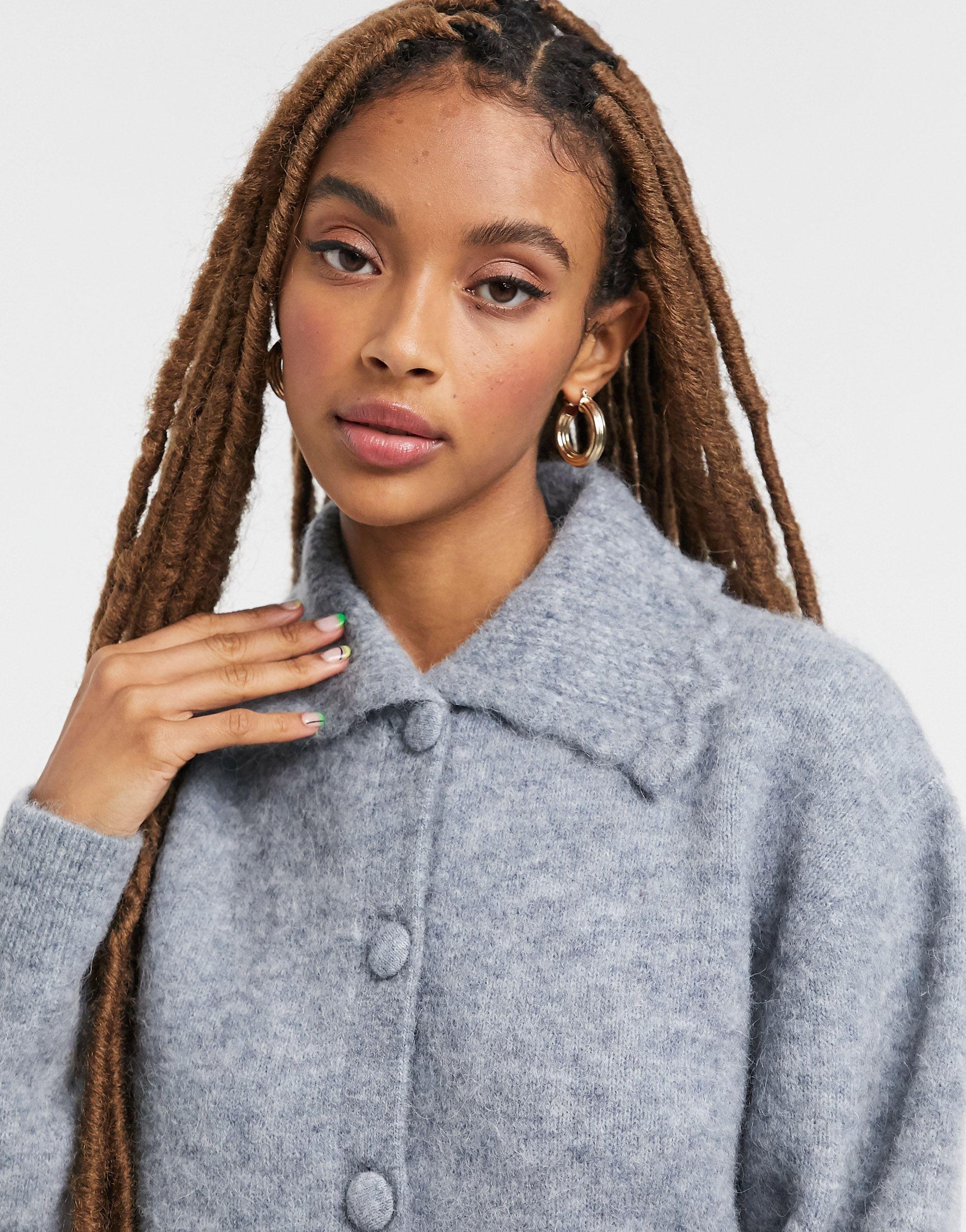 statement collar cardigan