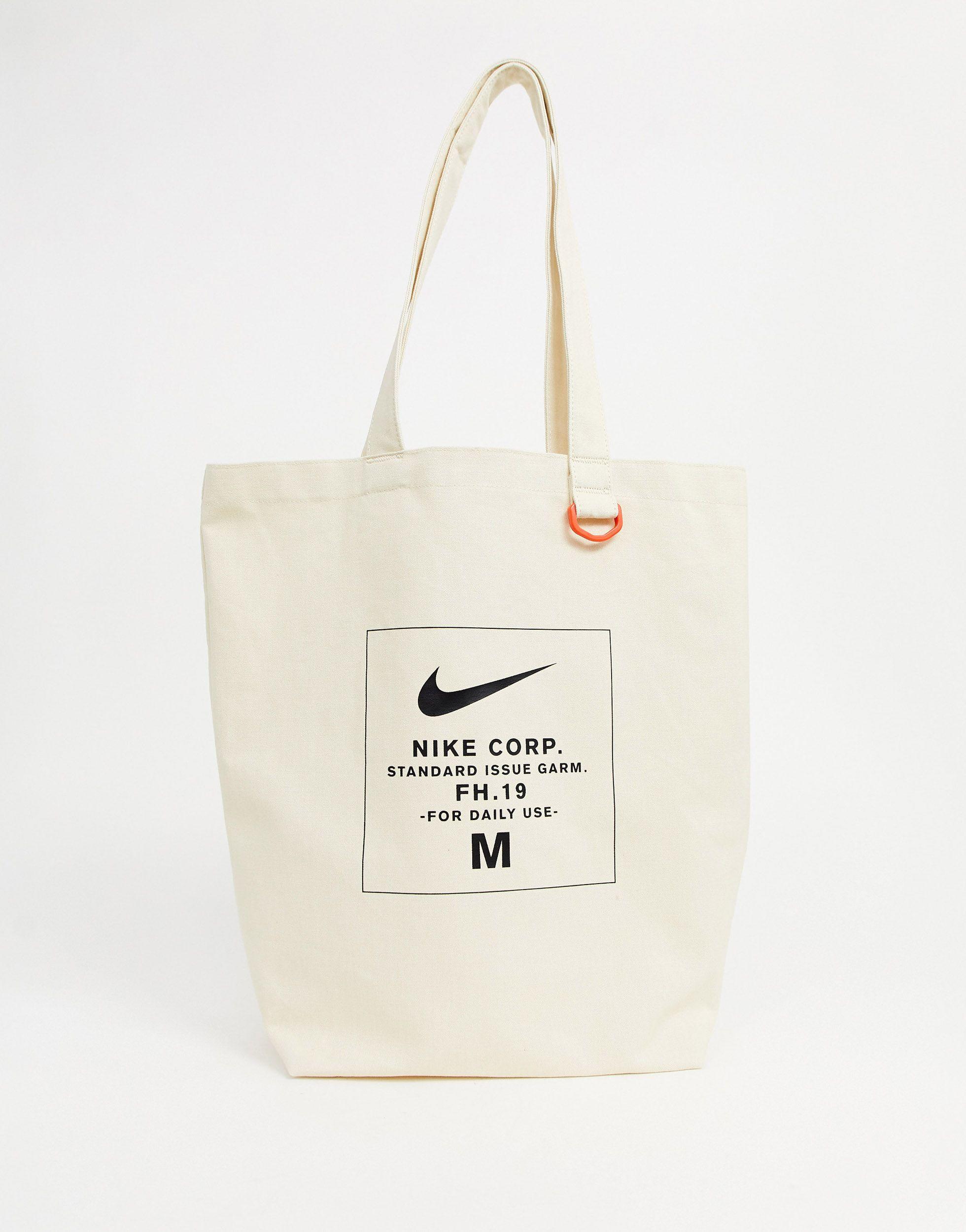 Nike Swoosh Tote Bag-cream in Natural | Lyst UK