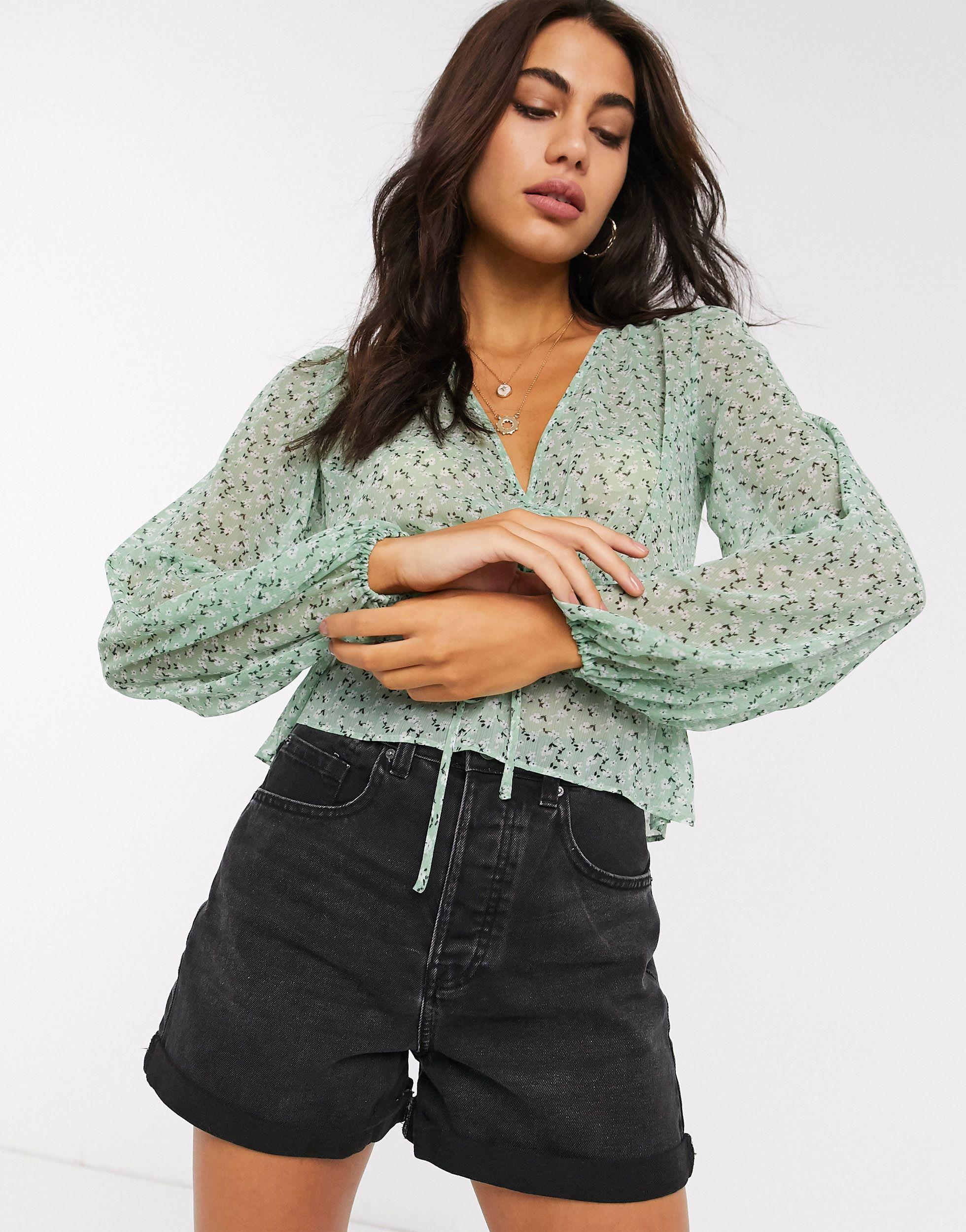 Blusa con estampado floral en color menta Stradivarius de Tejido sintético  de color Verde | Lyst