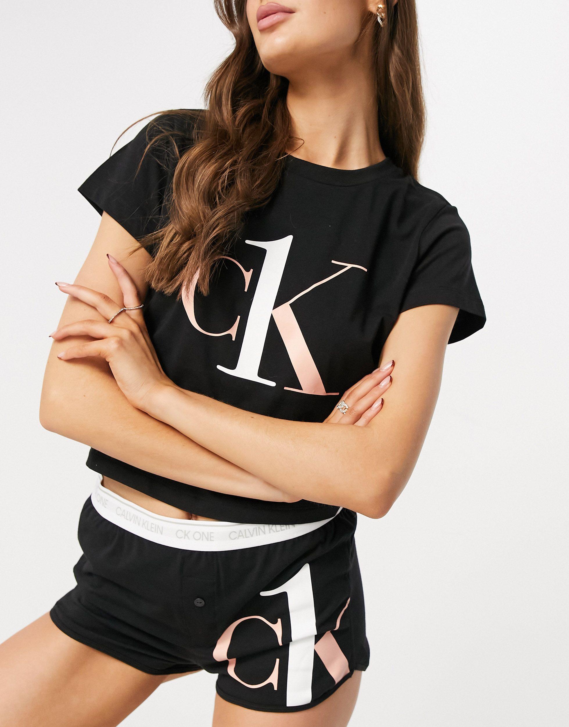 Calvin Klein Ck One Logo T-shirt Short Pyjama Set in Black | Lyst UK