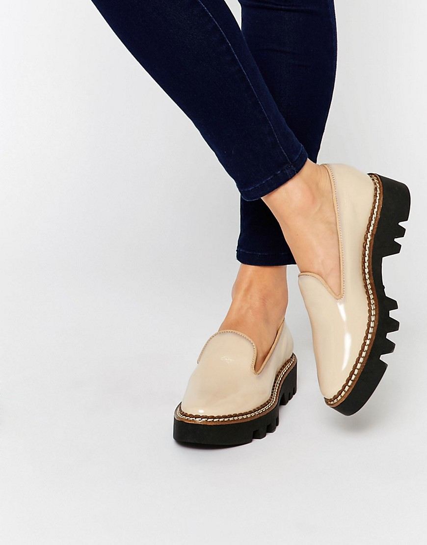 chunky sole flat shoes