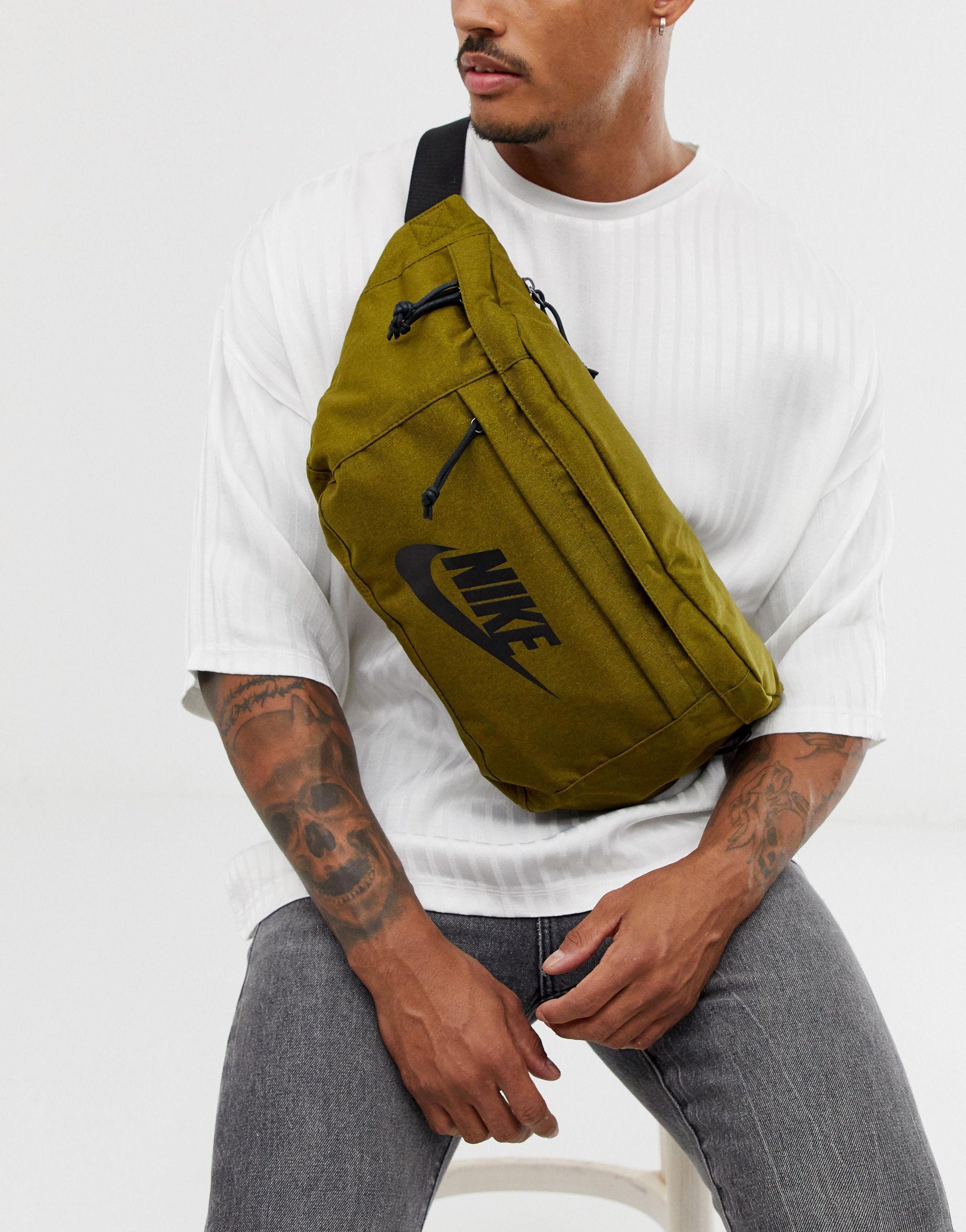 Nike Synthetik – Große, grüne Umhängetasche in Grün für Herren | Lyst DE