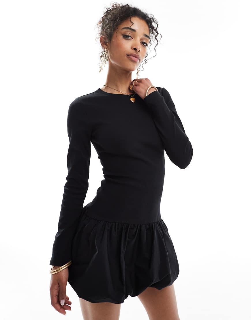 long-sleeve bubble hem mini dress in black Stradivarius Long Sleeve W-FW25-D3 Black Dress Gold Heels Color:Mauve Designed with a square