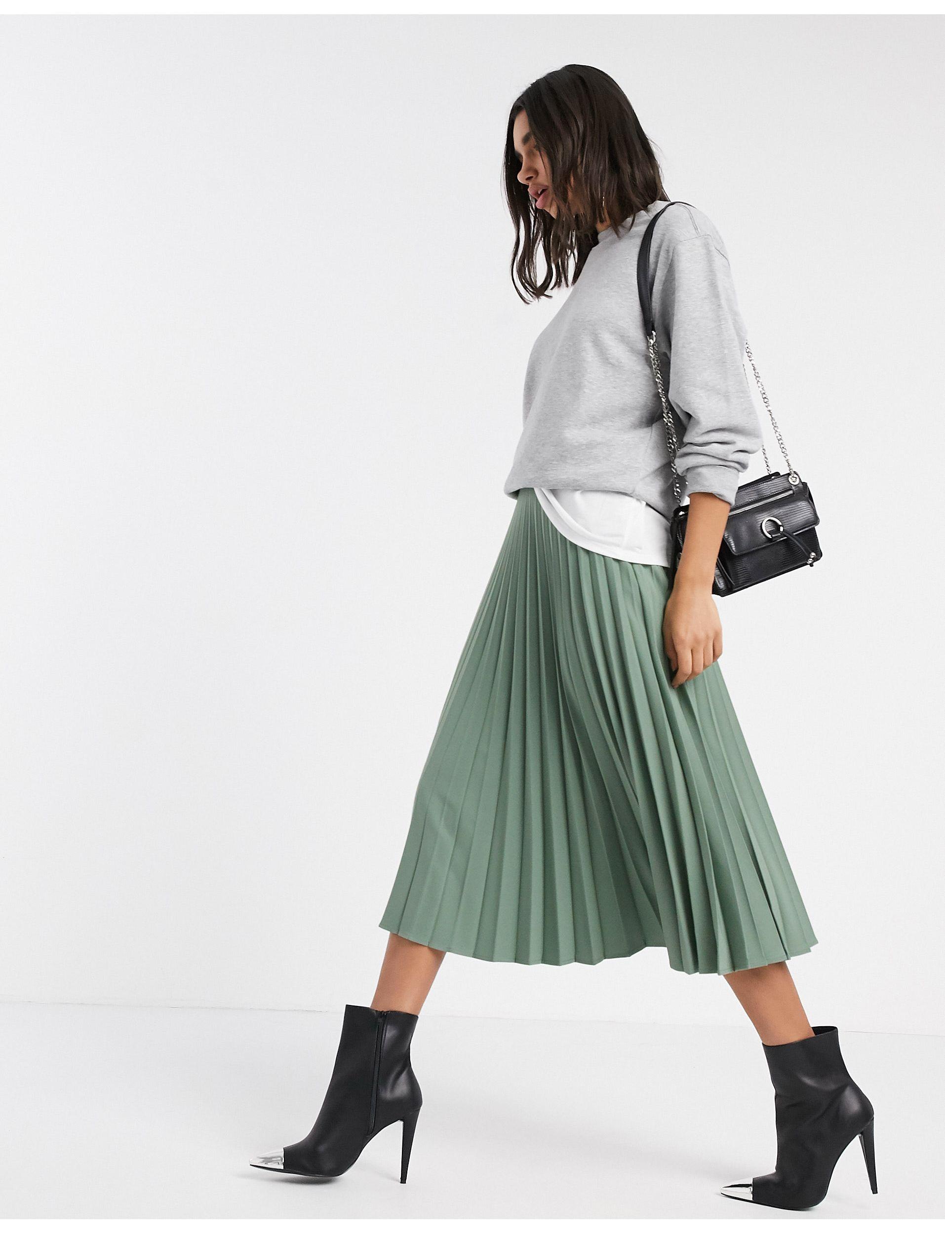 stradivarius pleated midi skirt in white