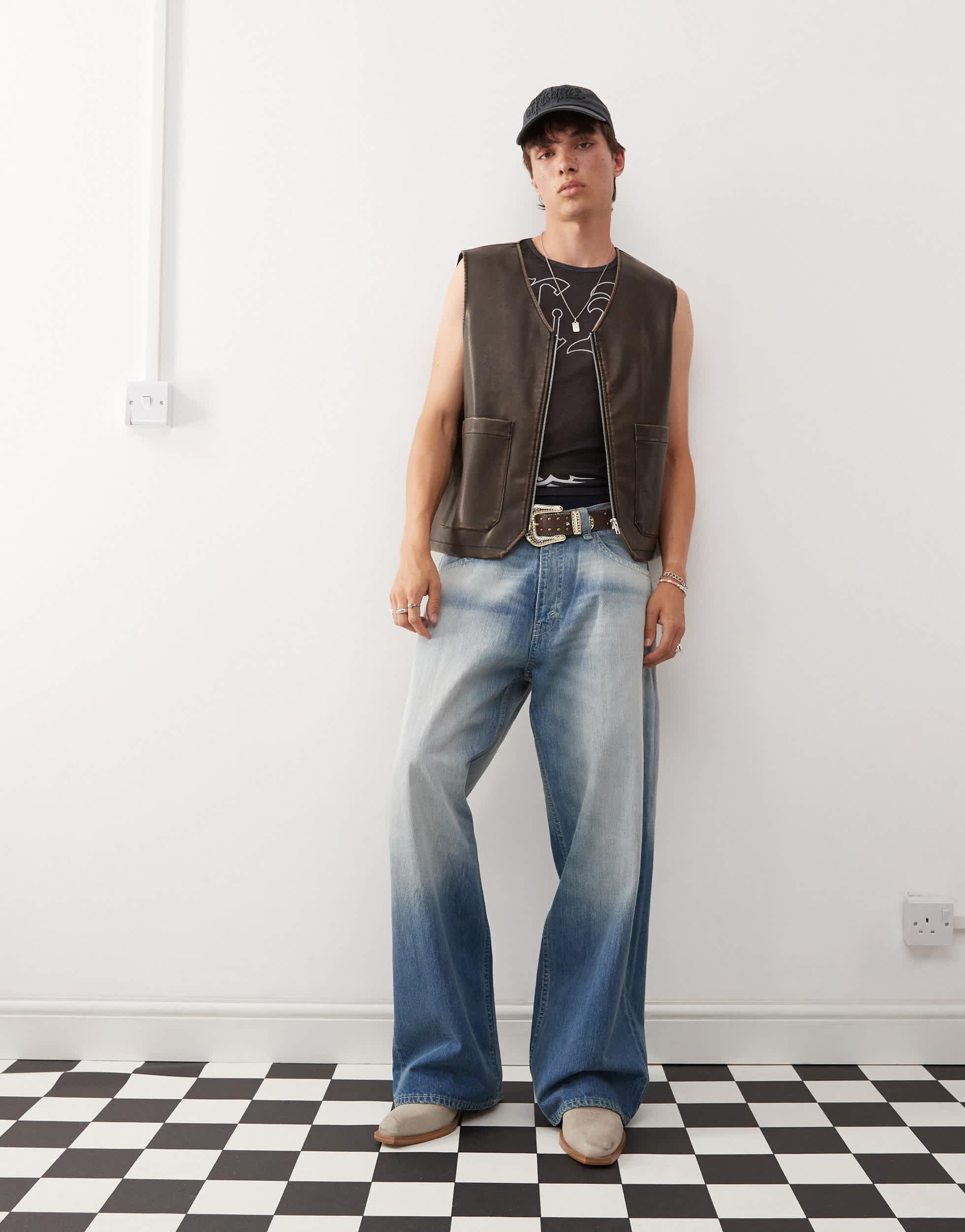 Vaqueros cheap monday hotsell