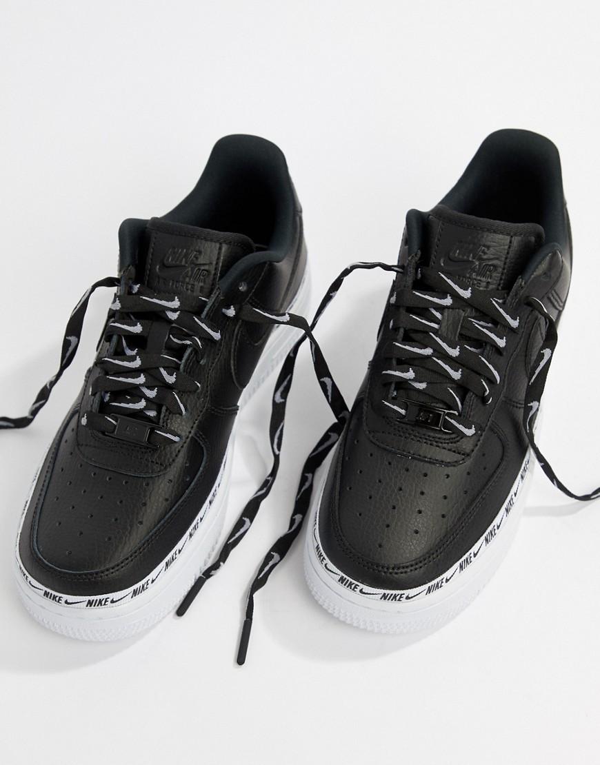 Zapatillas de deporte con cinta y logo en negro Air Force 1 de Nike de  Cuero de color Negro | Lyst