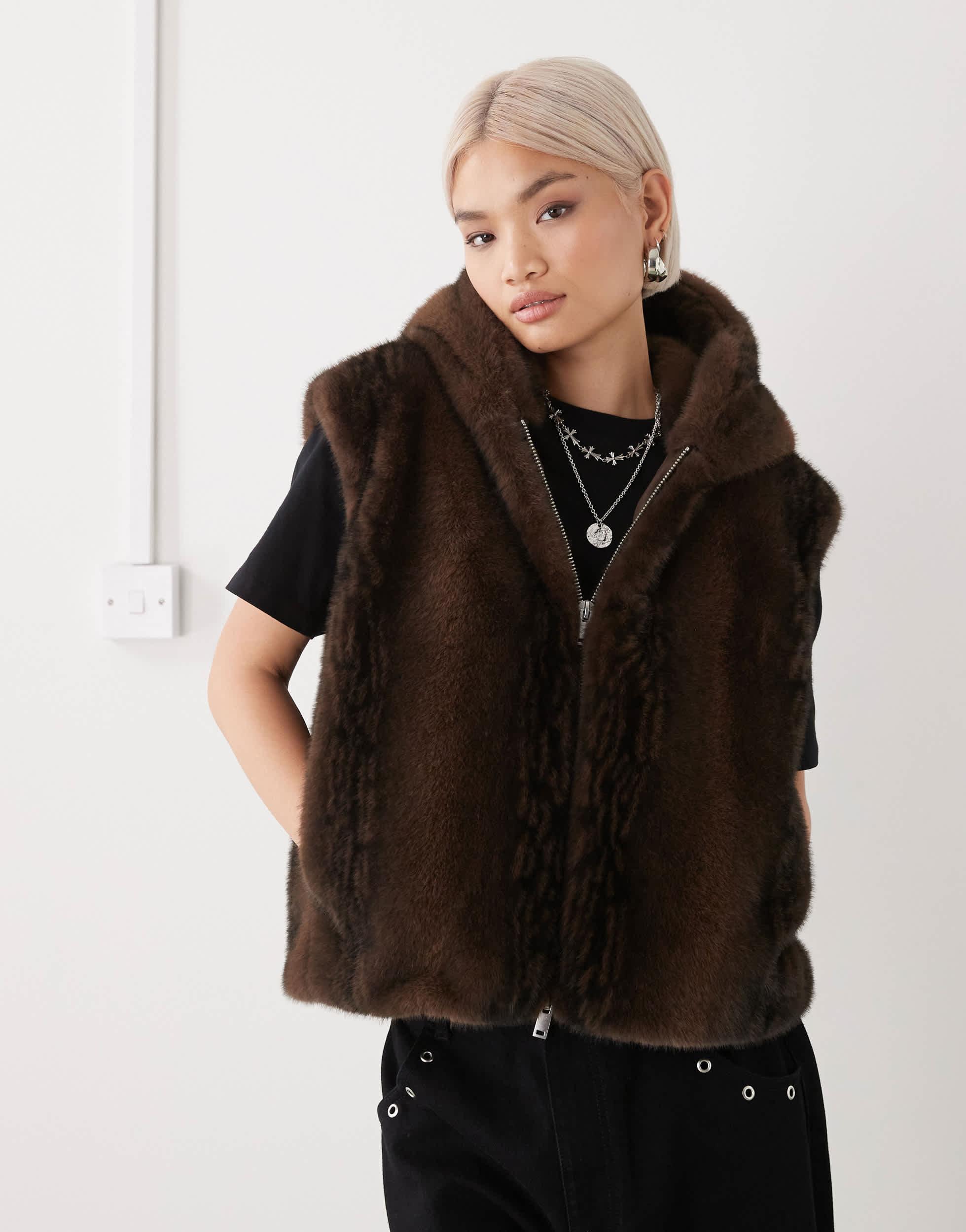 Fausse Fourrure Veste Sans Manche Avec Capuche Femme Veste Fausse