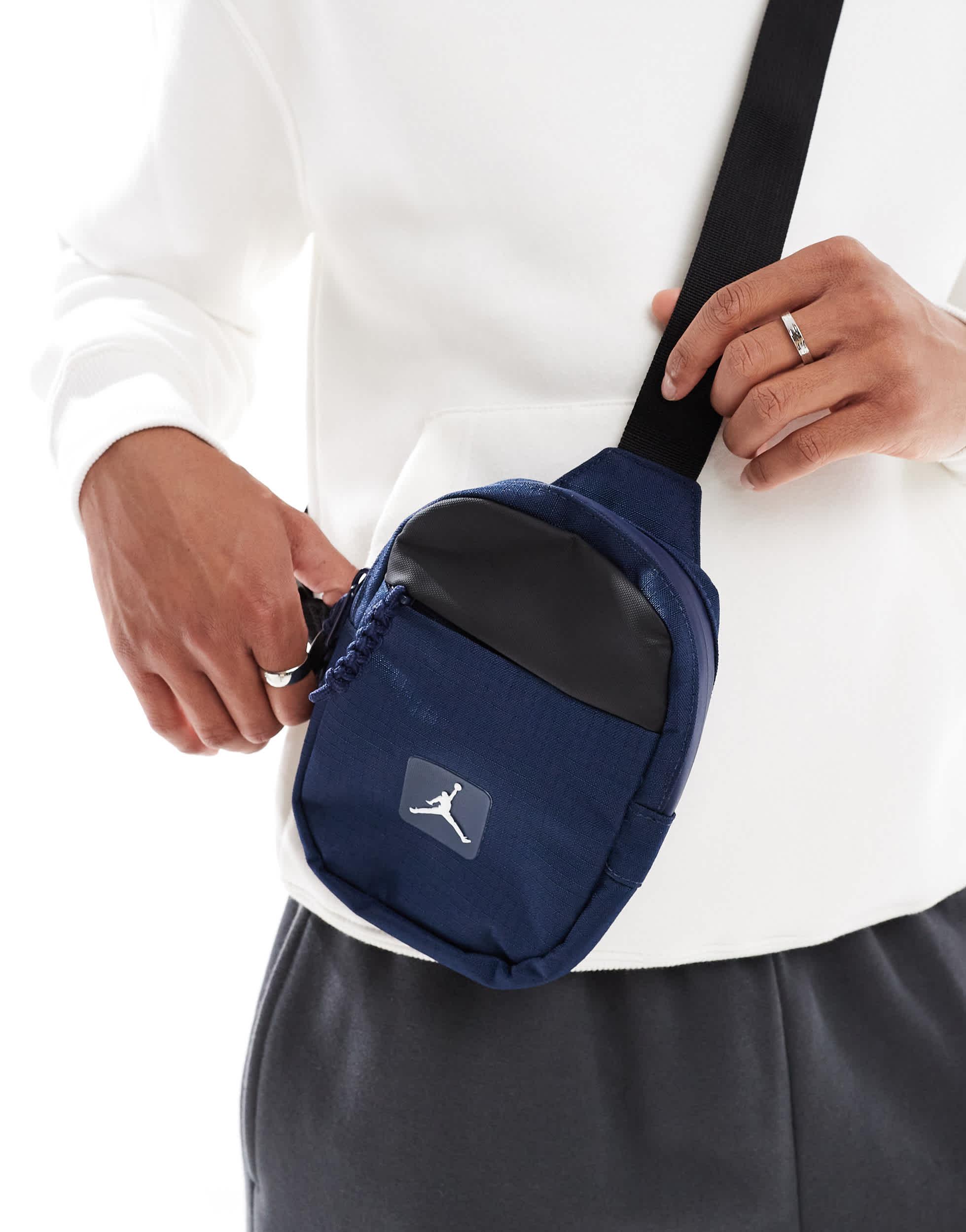 Nike Rucksack Nike Herren Taschen Nike Heritage Items Bag Tasche