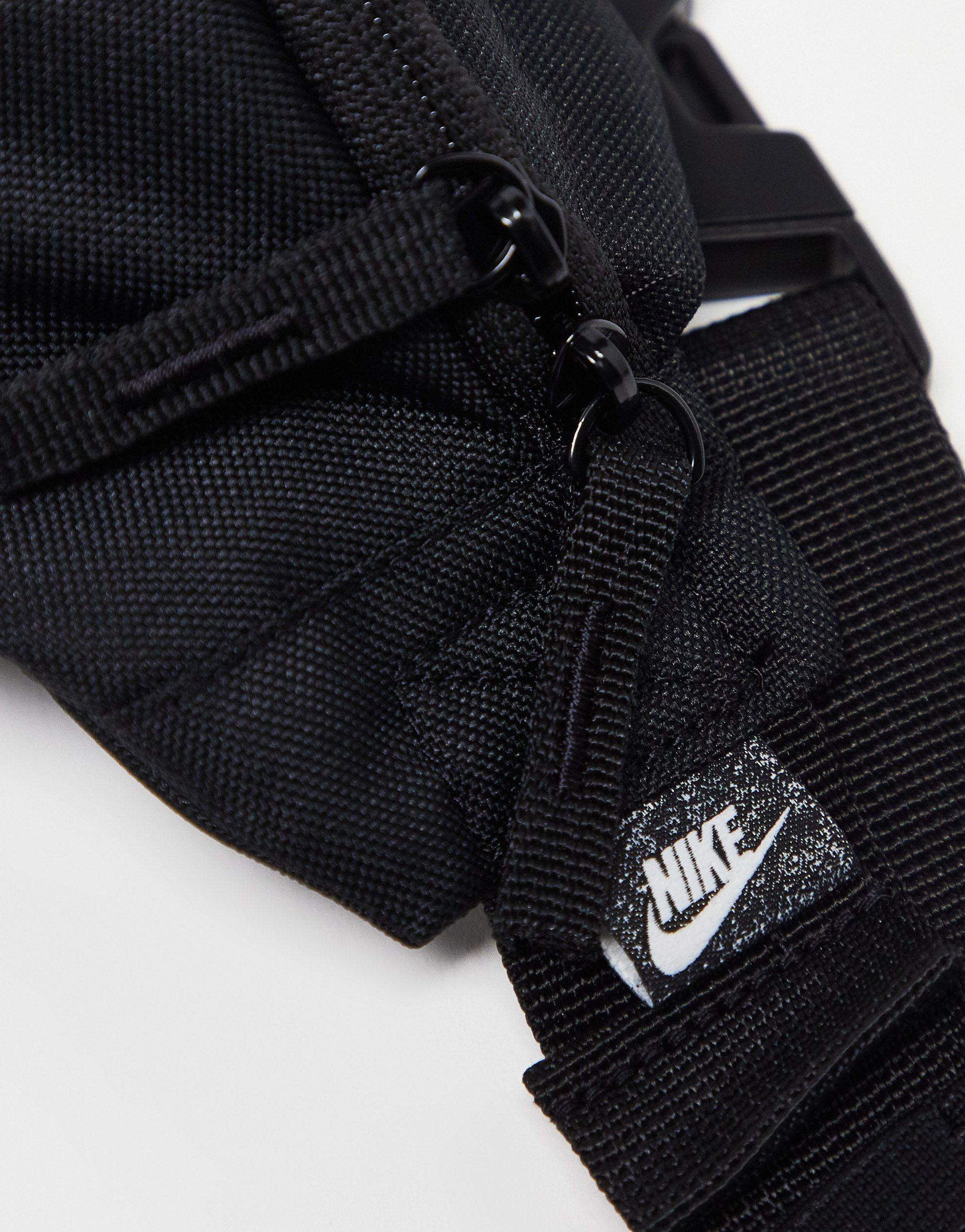 Nike Heritage Waistpack 'Black / White