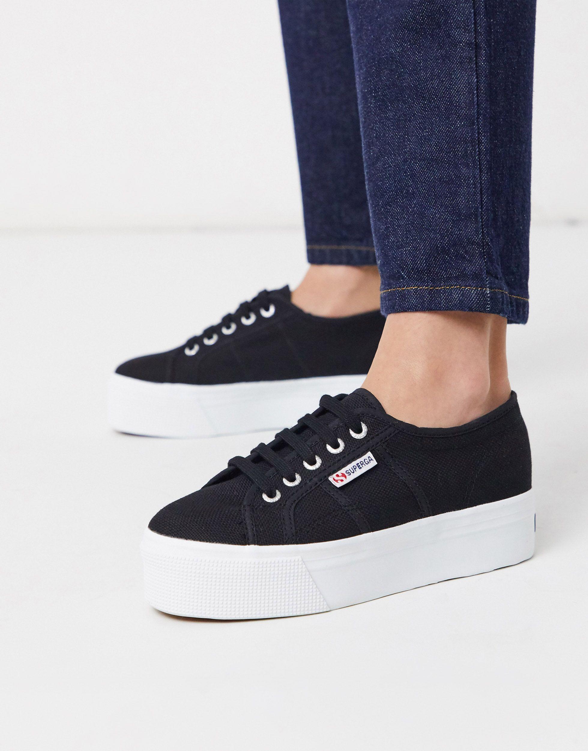 Superga plateforme paille sale