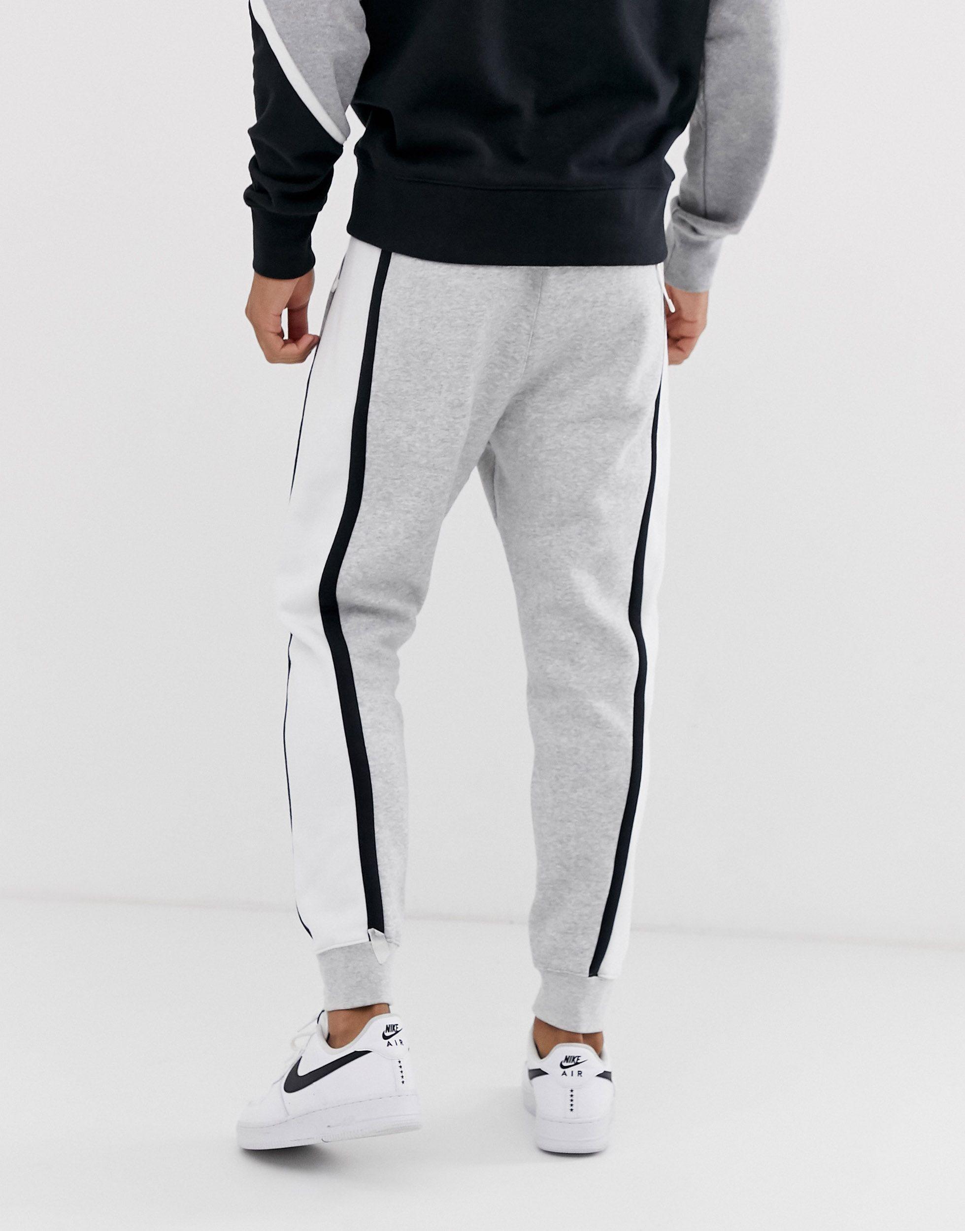 Nike Contrast Stripe Sweatpants in Gray for Men | Lyst