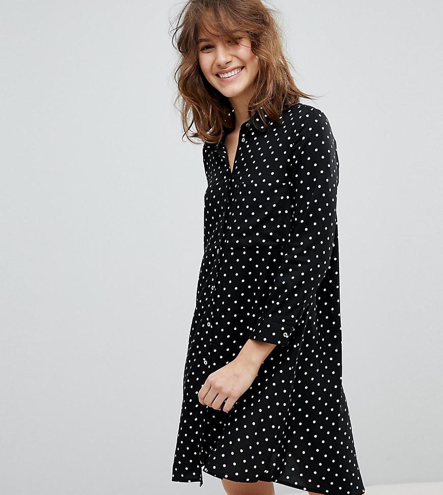 Robe chemise à pois Stradivarius en coloris Noir | Lyst