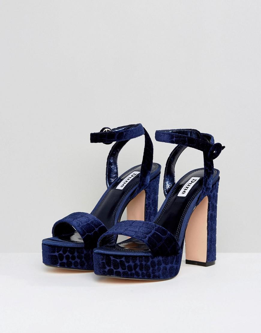navy heels dune