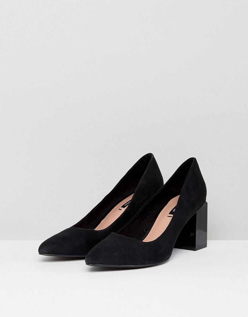black square heel pumps
