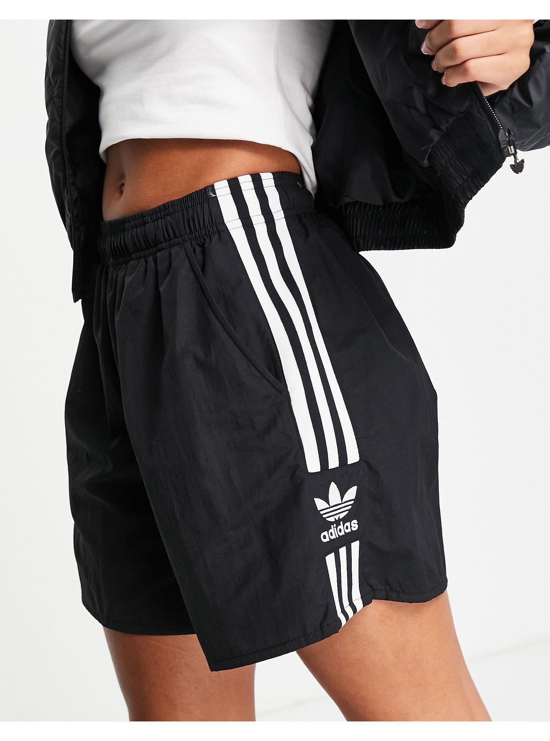 adidas Originals Three Stripe Oversized Shorts in Black Lyst UK