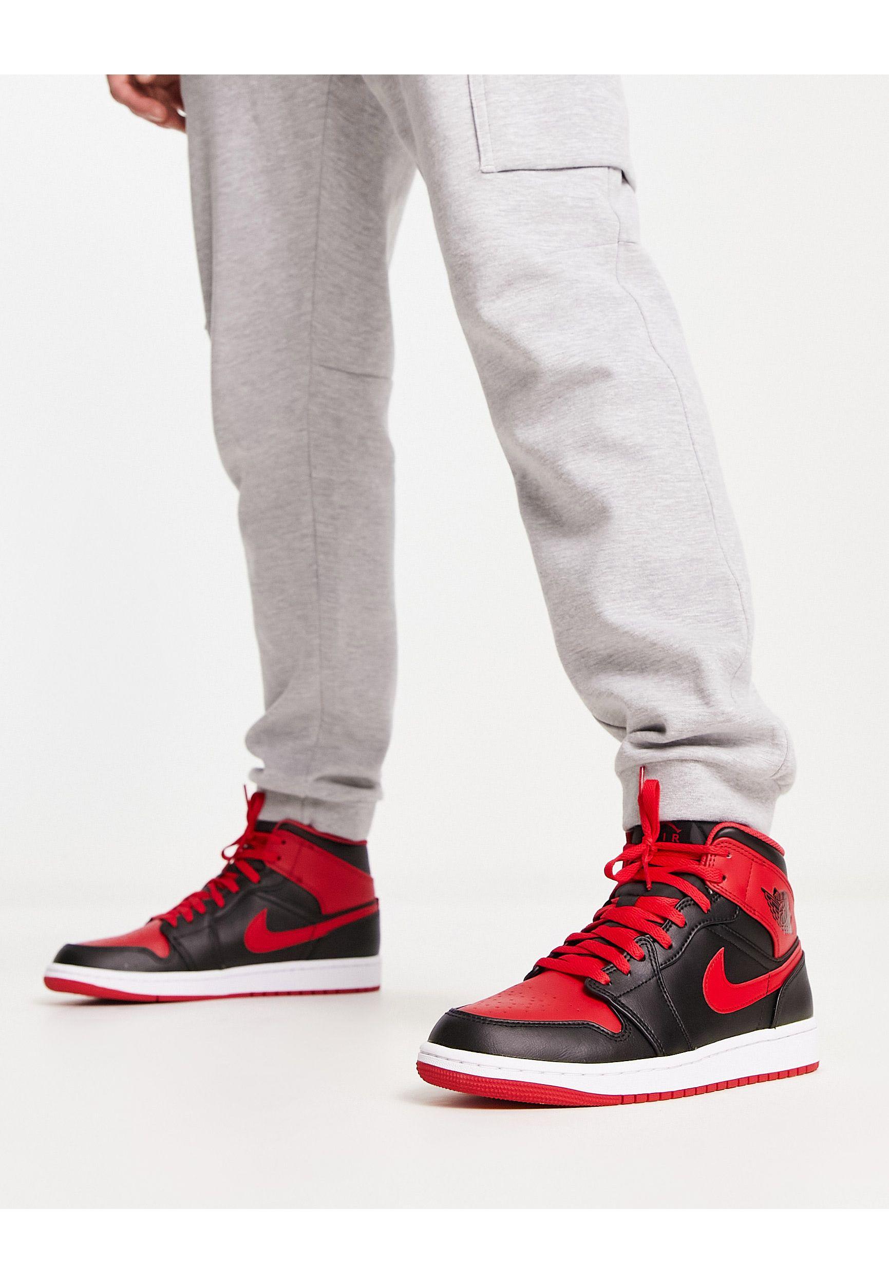 Aj1 - sneakers alte nere e rosse da Uomo di Nike in Rosso | Lyst