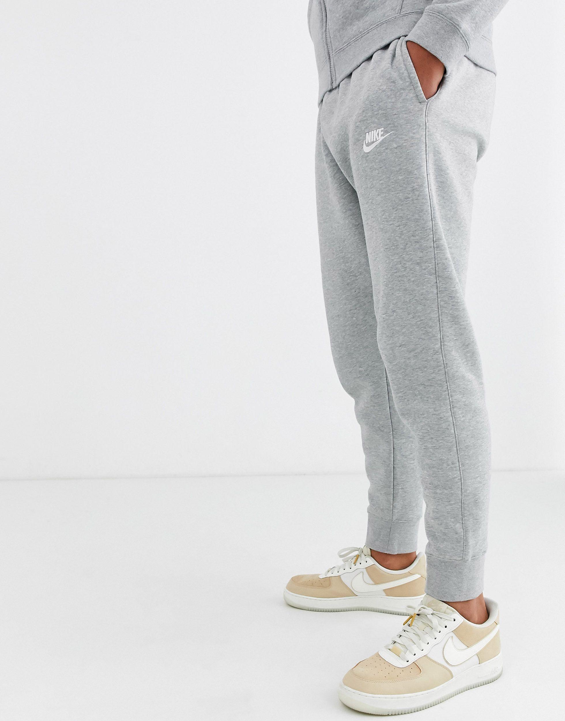 Nike Cotton Club Cuffed Sweatpants in Grey (Gray) for Men - Lyst