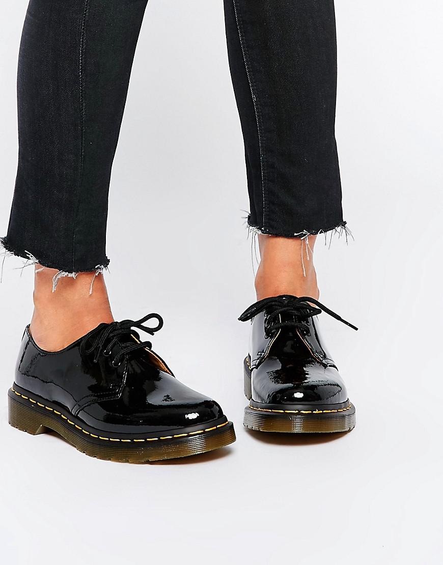 dr martens classic 1461
