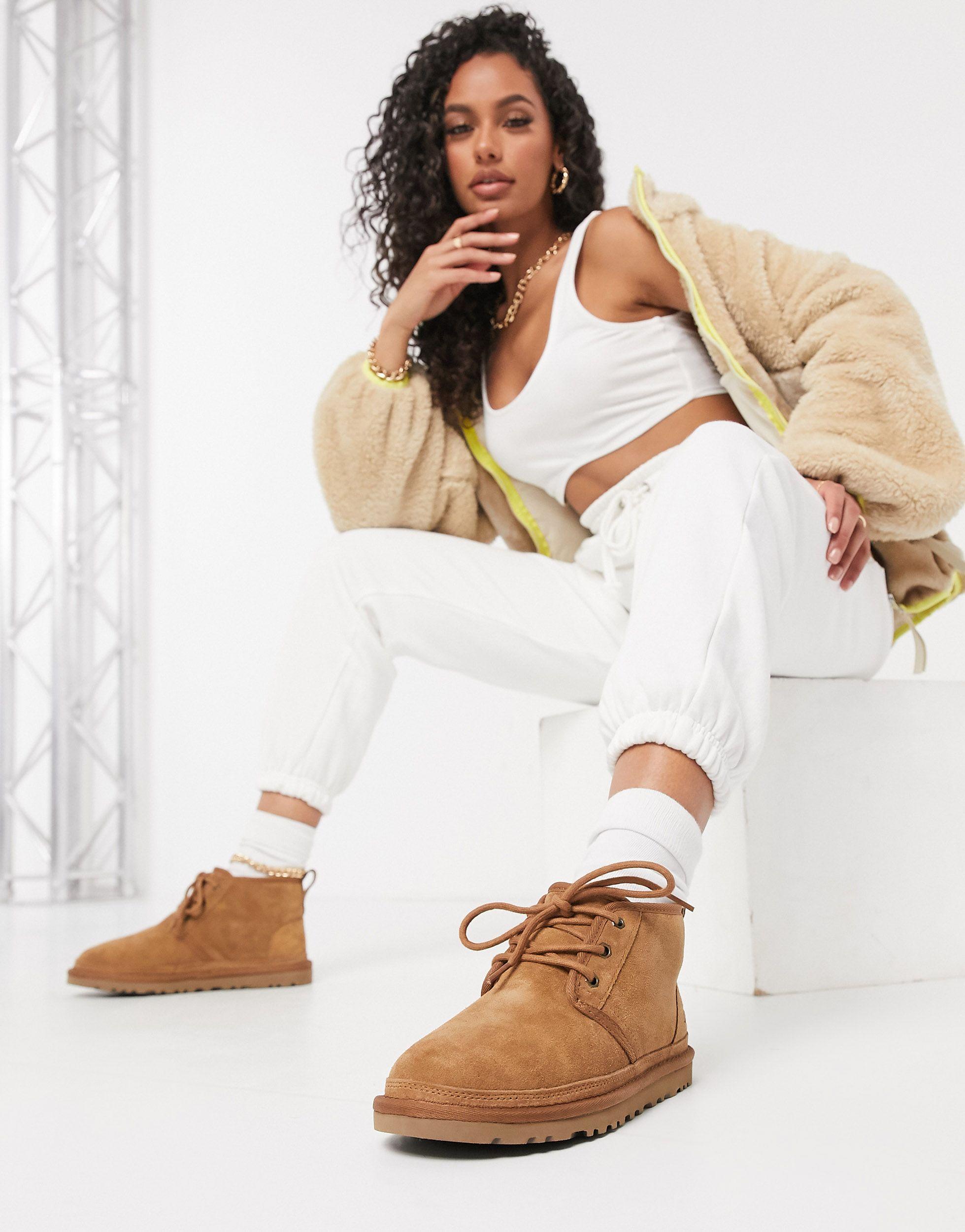 uggs met veters