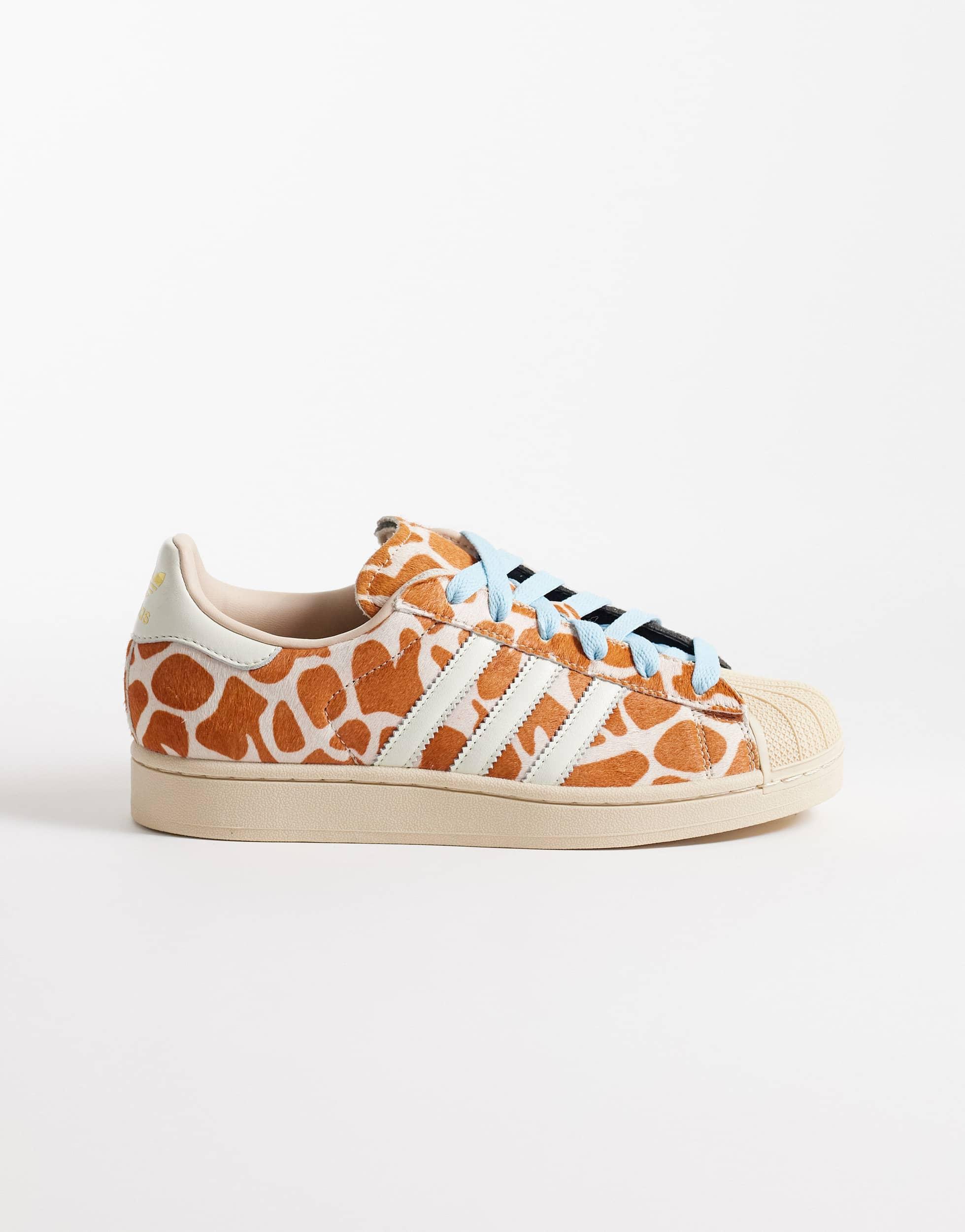 adidas gazelle silver green womens ADIDAS GAZELLE Jaune – De Long En Large main image 1