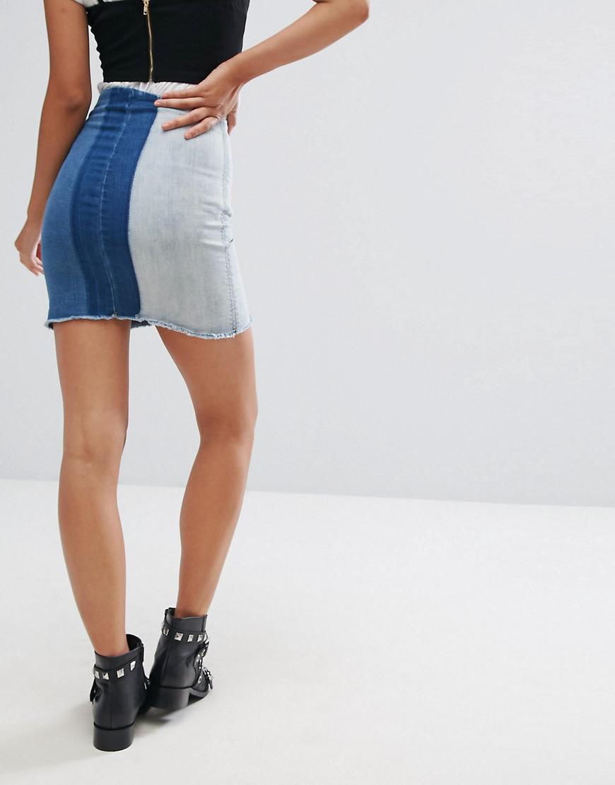 Lyst Prettylittlething Contrast Denim Mini Skirt in Blue