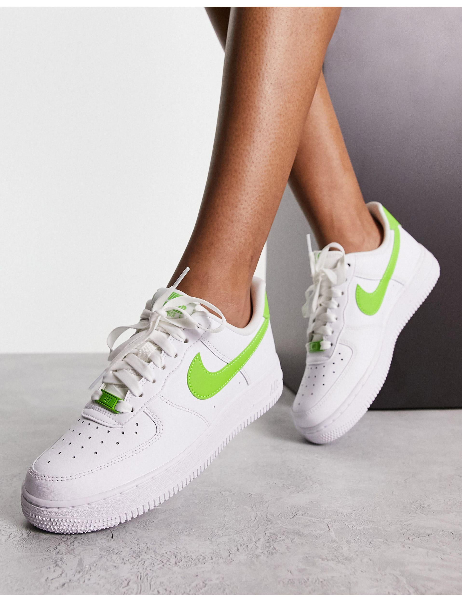 Air force 1 - sneakers bianche e verde action di Nike in Bianco | Lyst