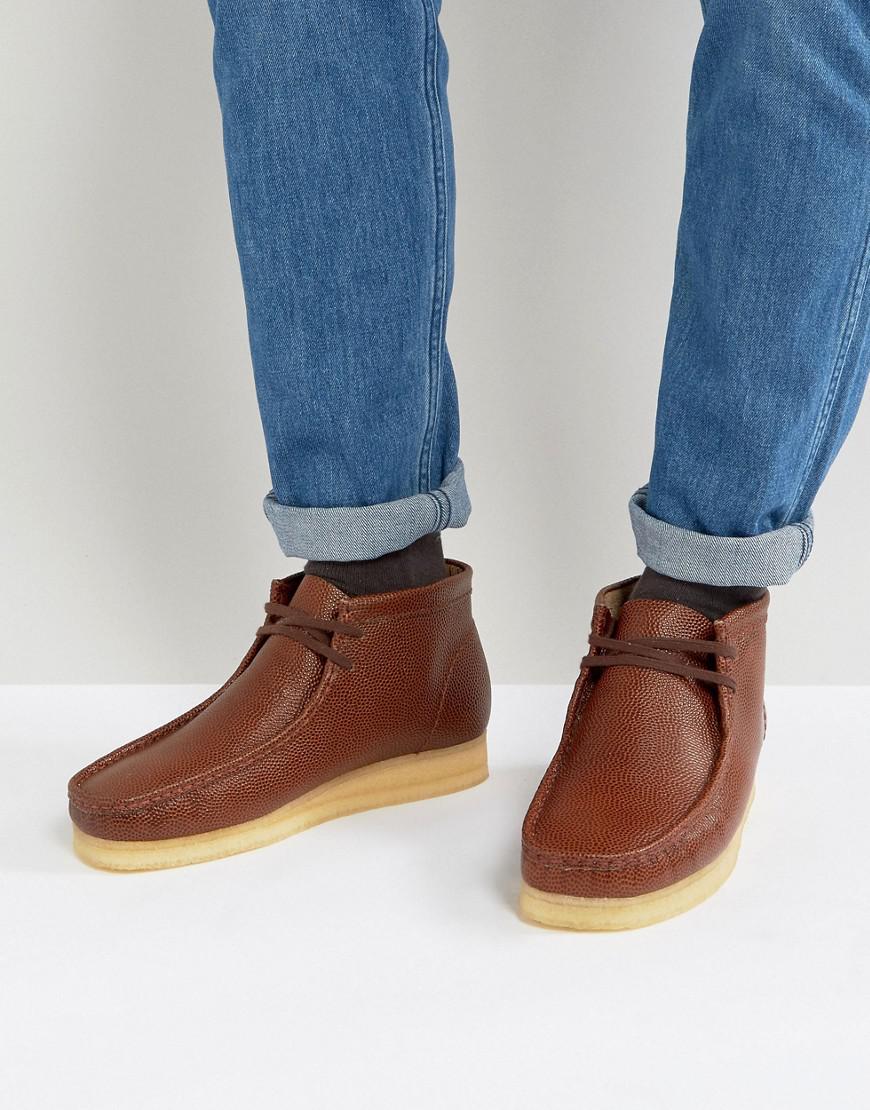 Clarks Horween Leather Wallabee Boots in Brown for Men | Lyst