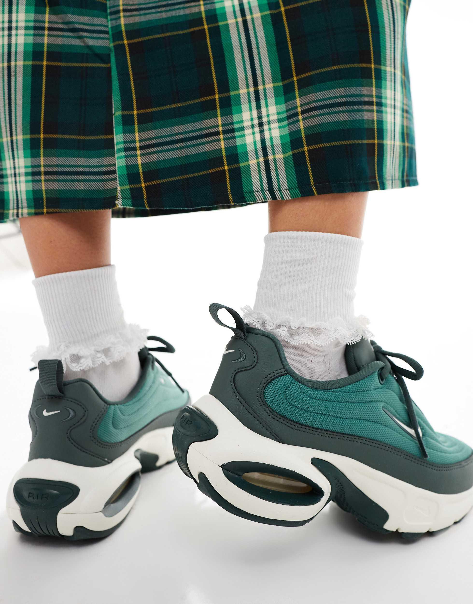 Nike Air Max Portal Unisex Trainers in Green | Lyst