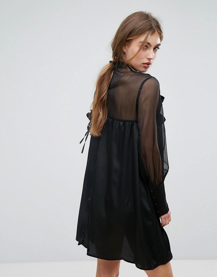 black long sleeve shift dress