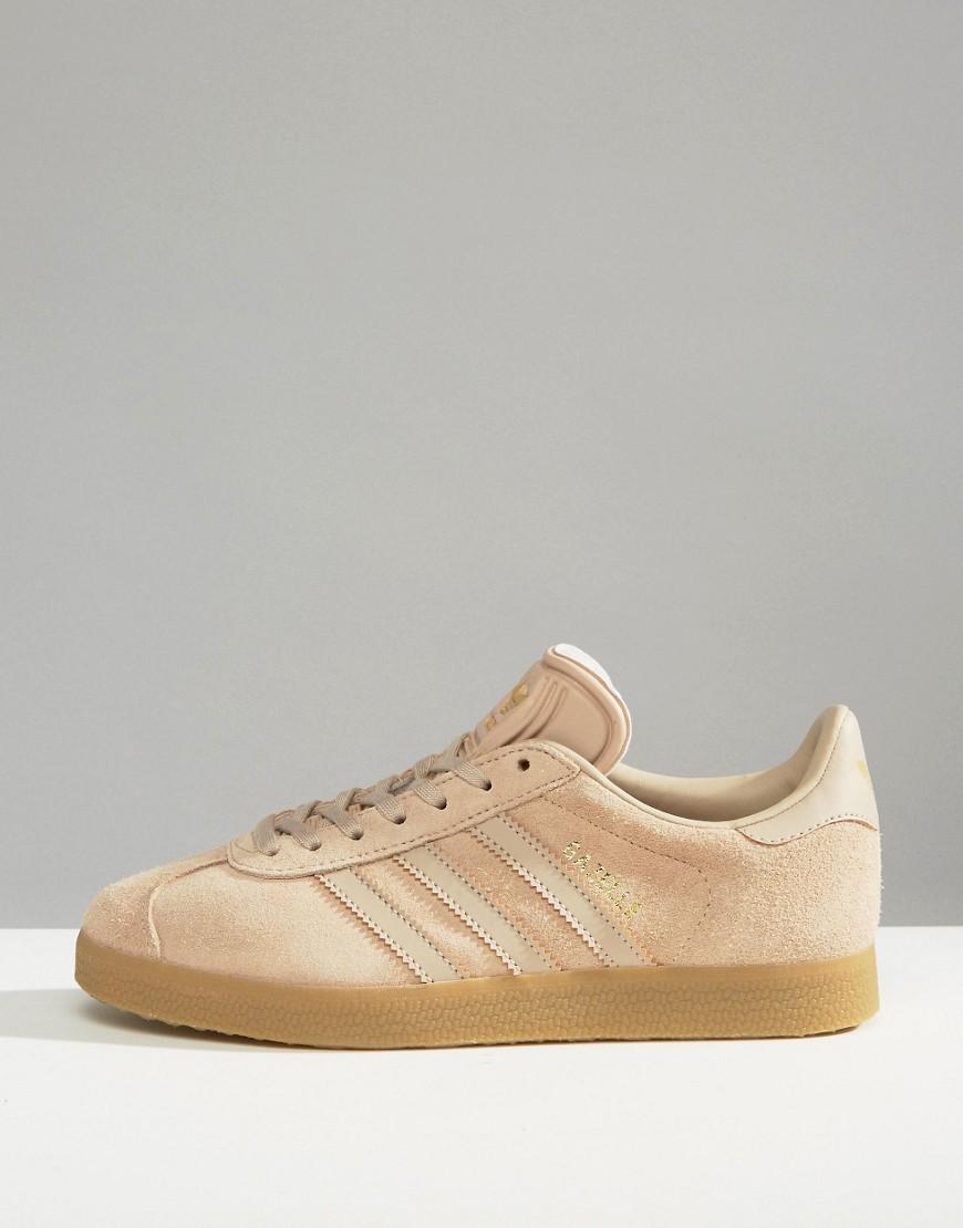 adidas Originals Suede Originals Beige Gazelle Sneakers With Gum Sole in  Brown | Lyst