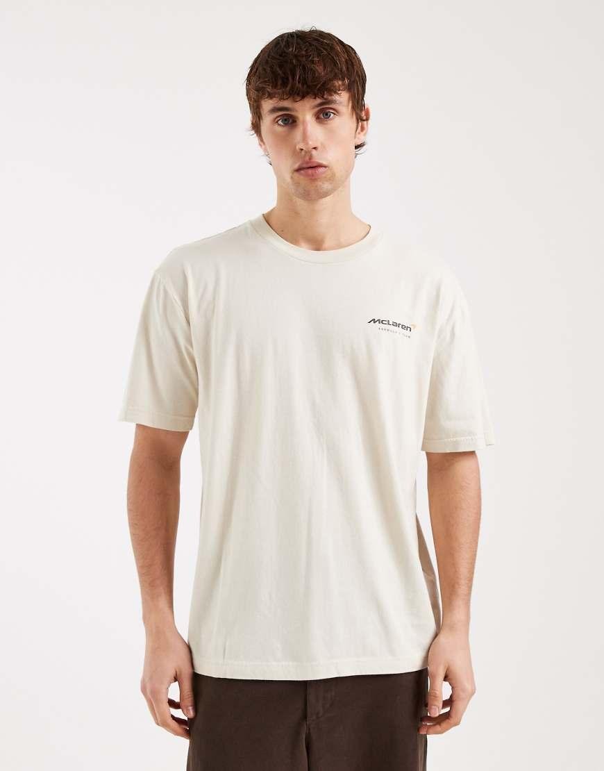 Camiseta Blanca De Manga Corta Y Corte Cuadrado Con Estampado De F1  \, image size:870x1110