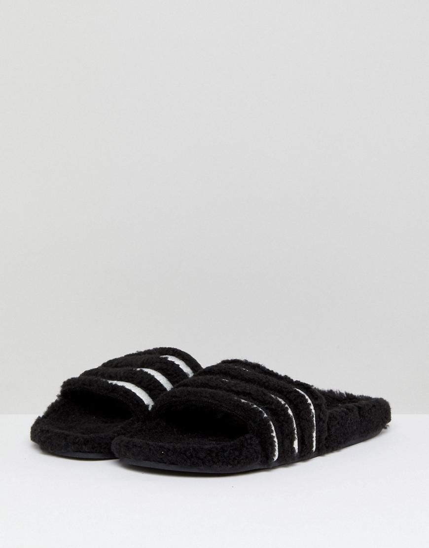 vervoer zelfmoord kleinhandel adidas Originals Adilette Furry Slider Sandals In Black in Brown | Lyst