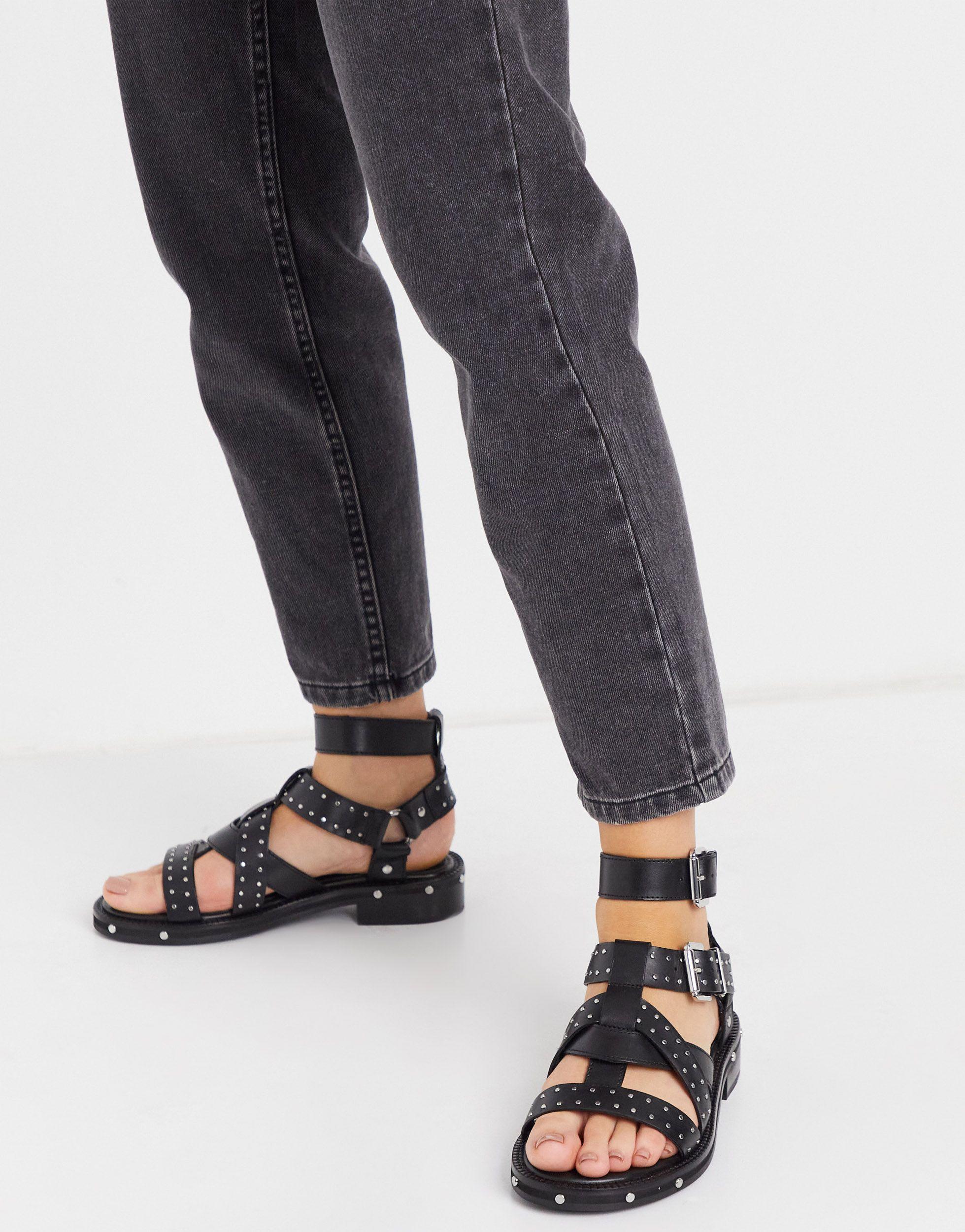 wide chunky sandals