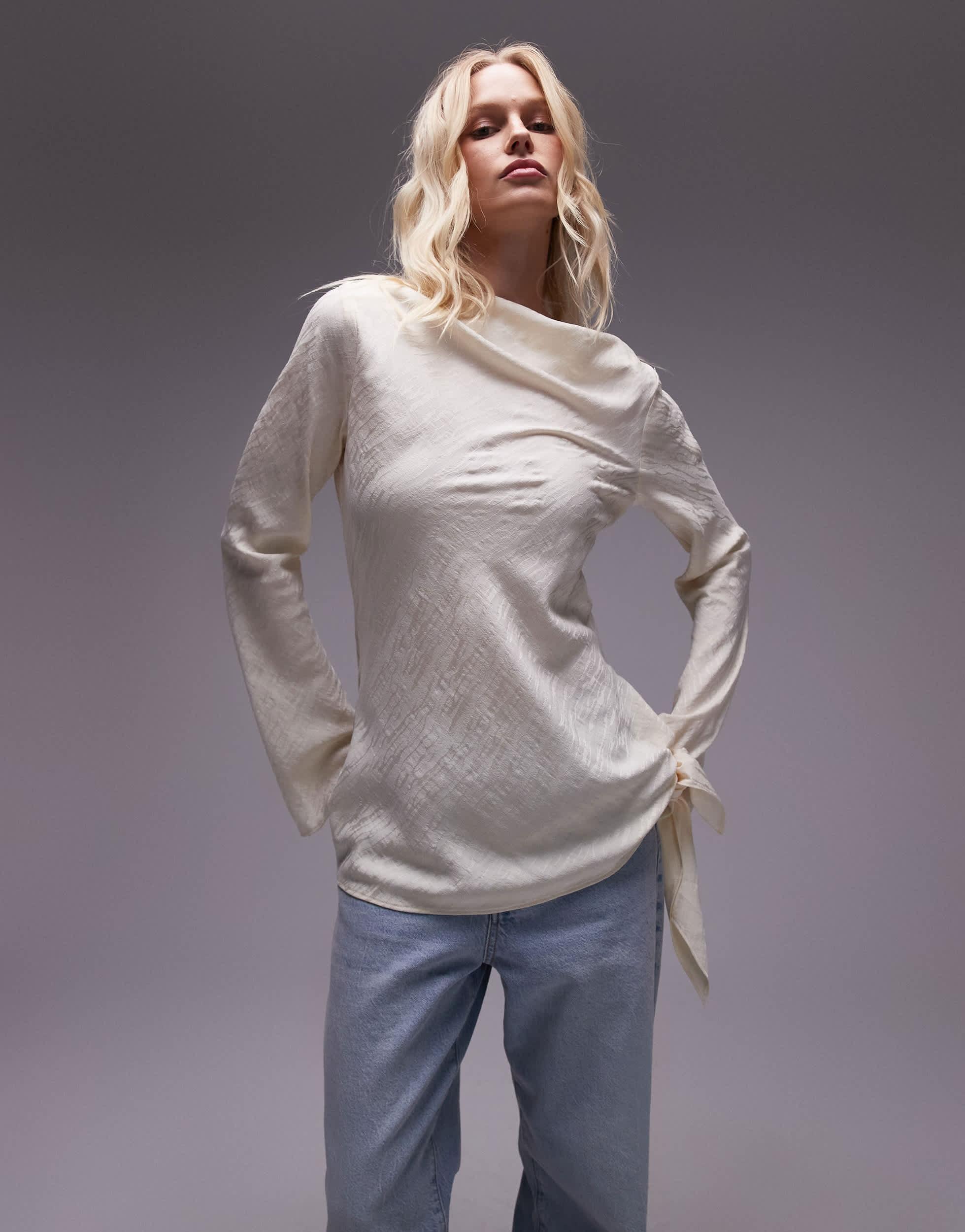 TOPSHOP Animal Jacquard Slash Neck Long Sleeve Top in Gray Lyst