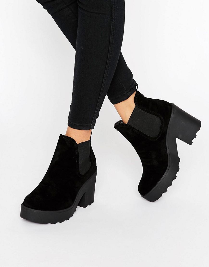 Truffle Collection Chunky Heel Chelsea Boot in Black | Lyst