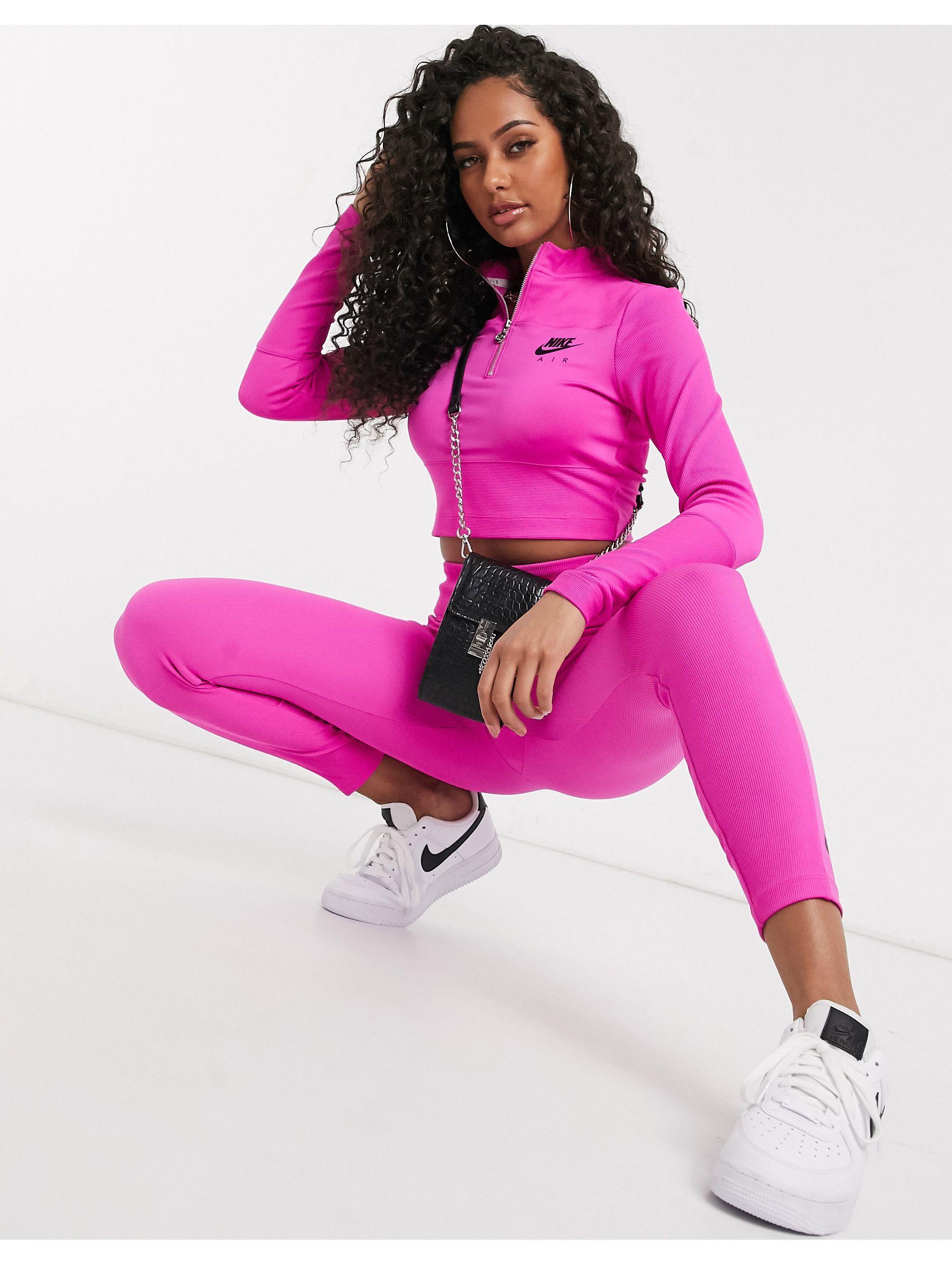 voorbeeld wandelen extreem Nike Air Ribbed High Neck Long Sleeve Top in Pink | Lyst