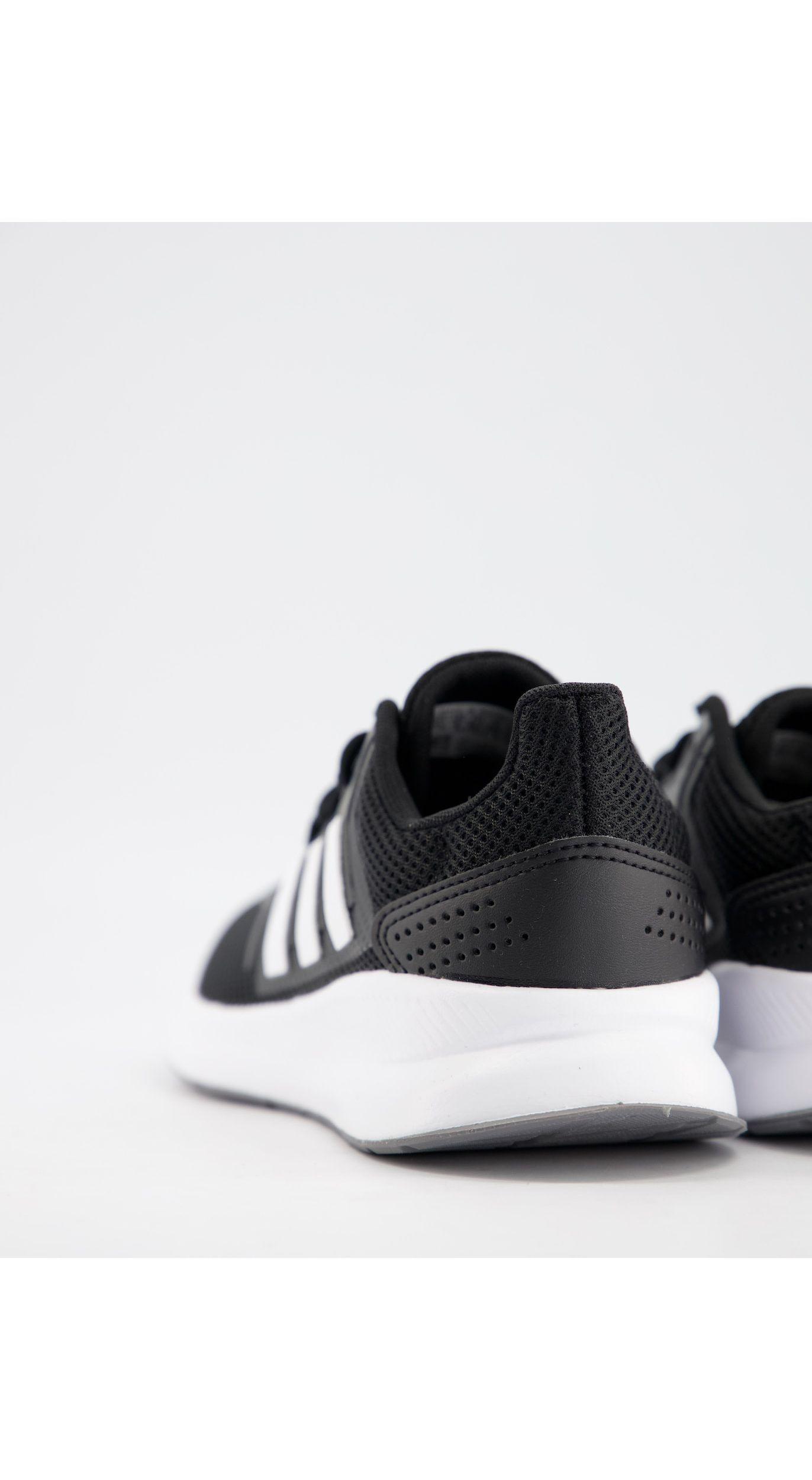 adidas falcon running