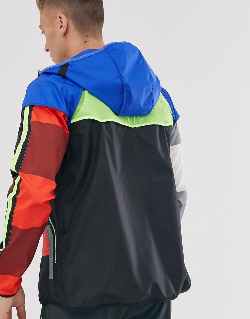Nike Synthetic Run Wild Pack Windrunner Jacket in Blue for Men | Lyst UK