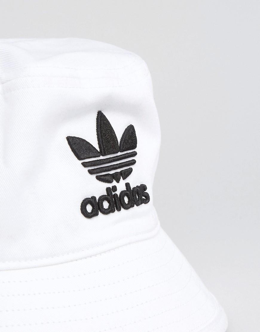 adidas Originals Cotton Originals Logo Bucket Hat In White | Lyst