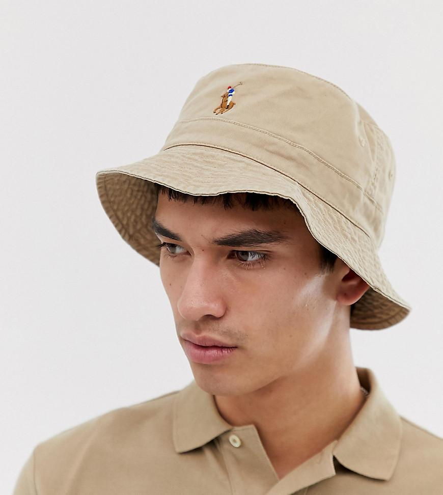 Cappello da pescatore beige con logo multi - In esclusiva per ASOS da Uomo  di Polo Ralph Lauren in Neutro | Lyst