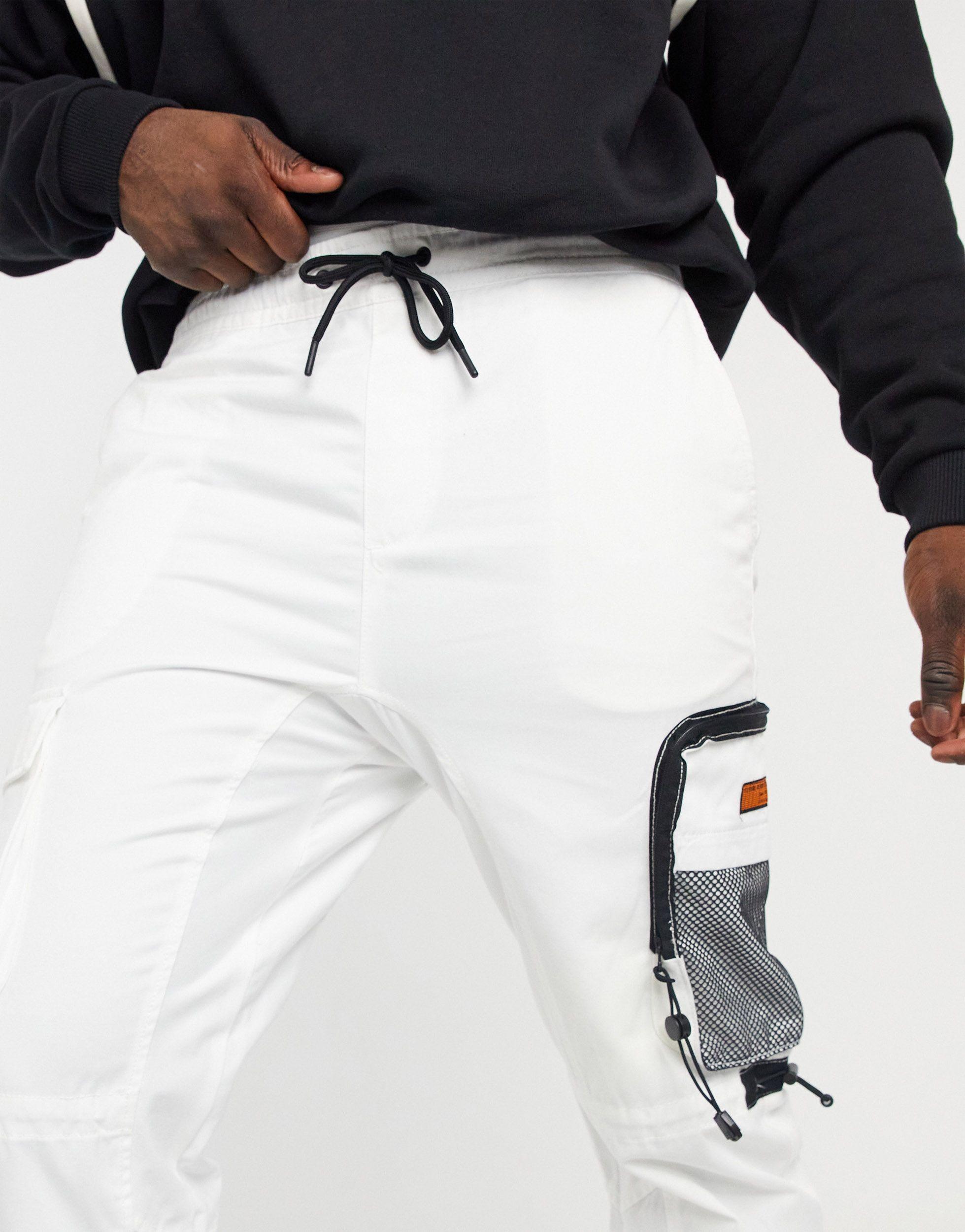 Bershka Multi Pocket Cargo joggers in White for Men | Lyst UK