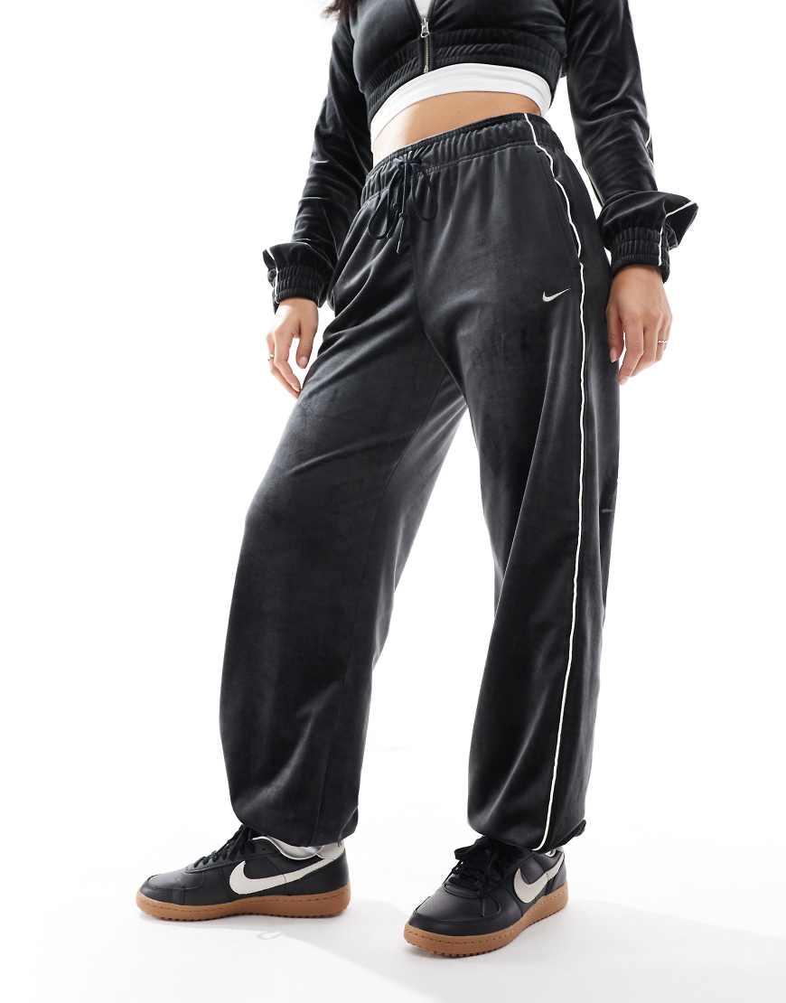 nike velour joggers black