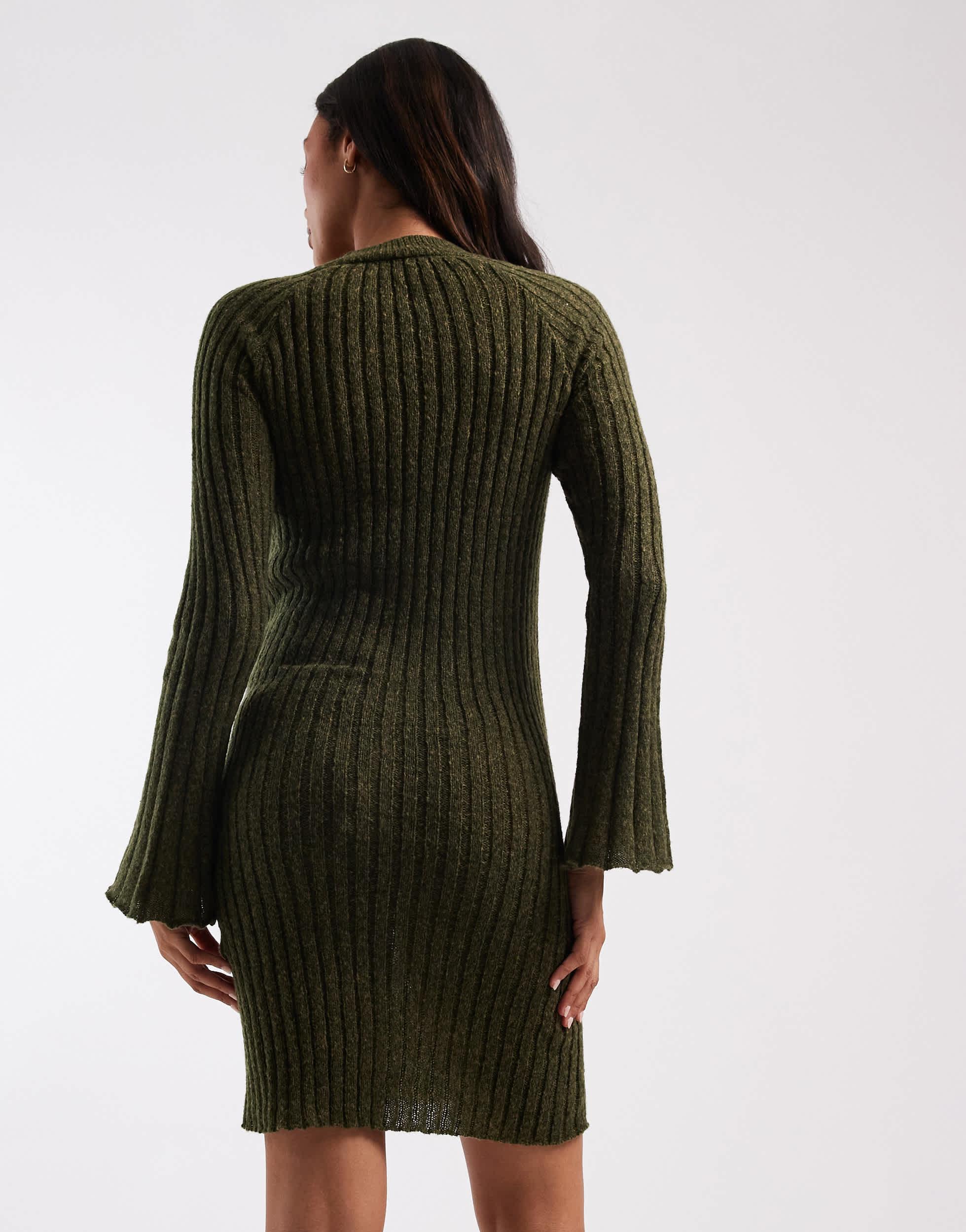 green emerald velvet dress Mamalicious Four Leaf Clover Jersey Dress  Fashionably Pregnant