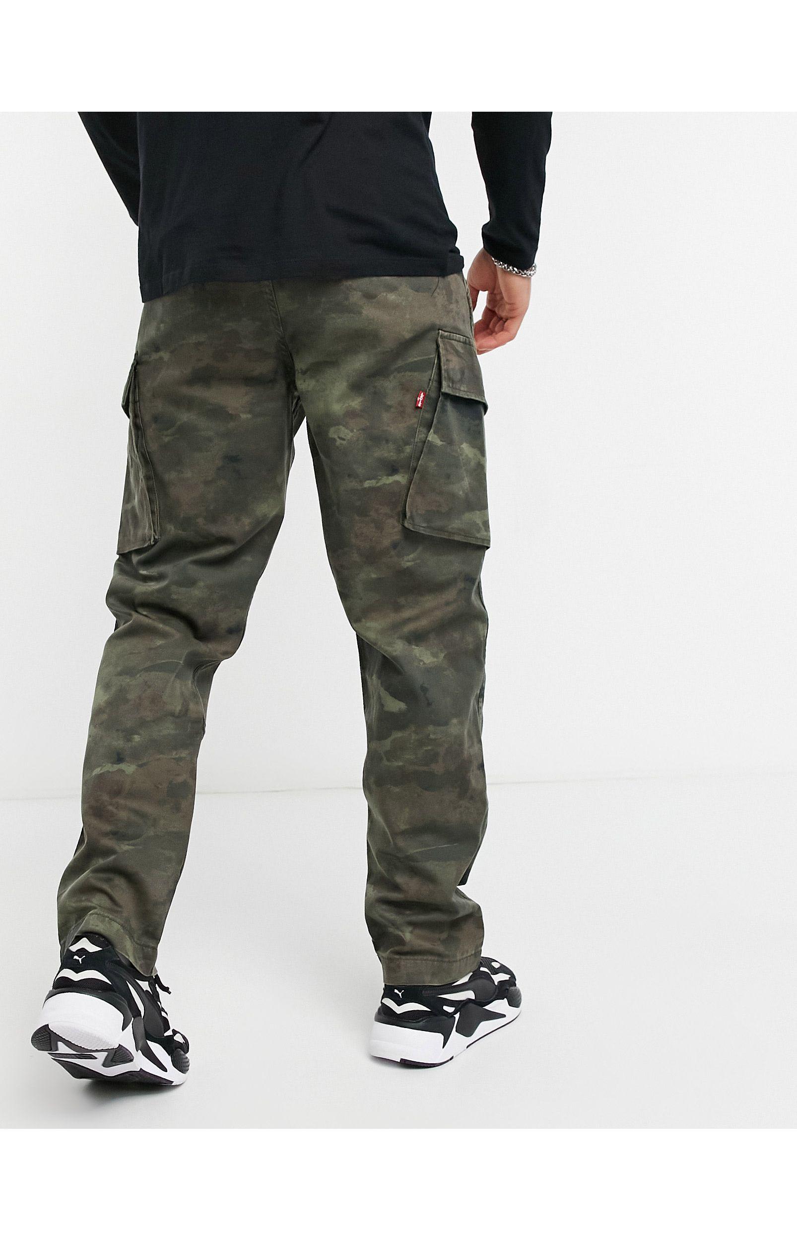 Supreme X Levis Camouflage Trousers in Green for Men
