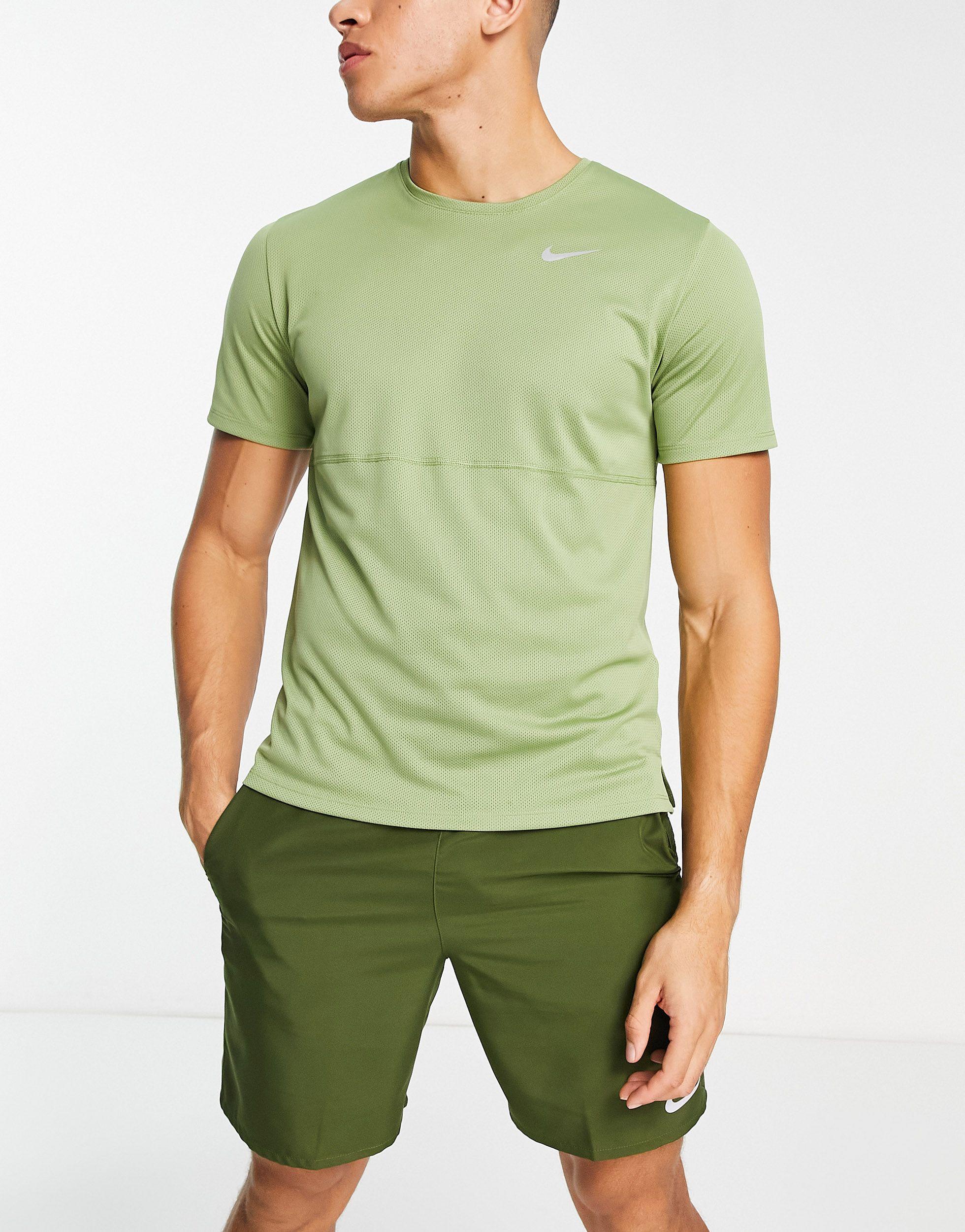 Camiseta caqui dri-fit Nike de hombre de color Verde | Lyst