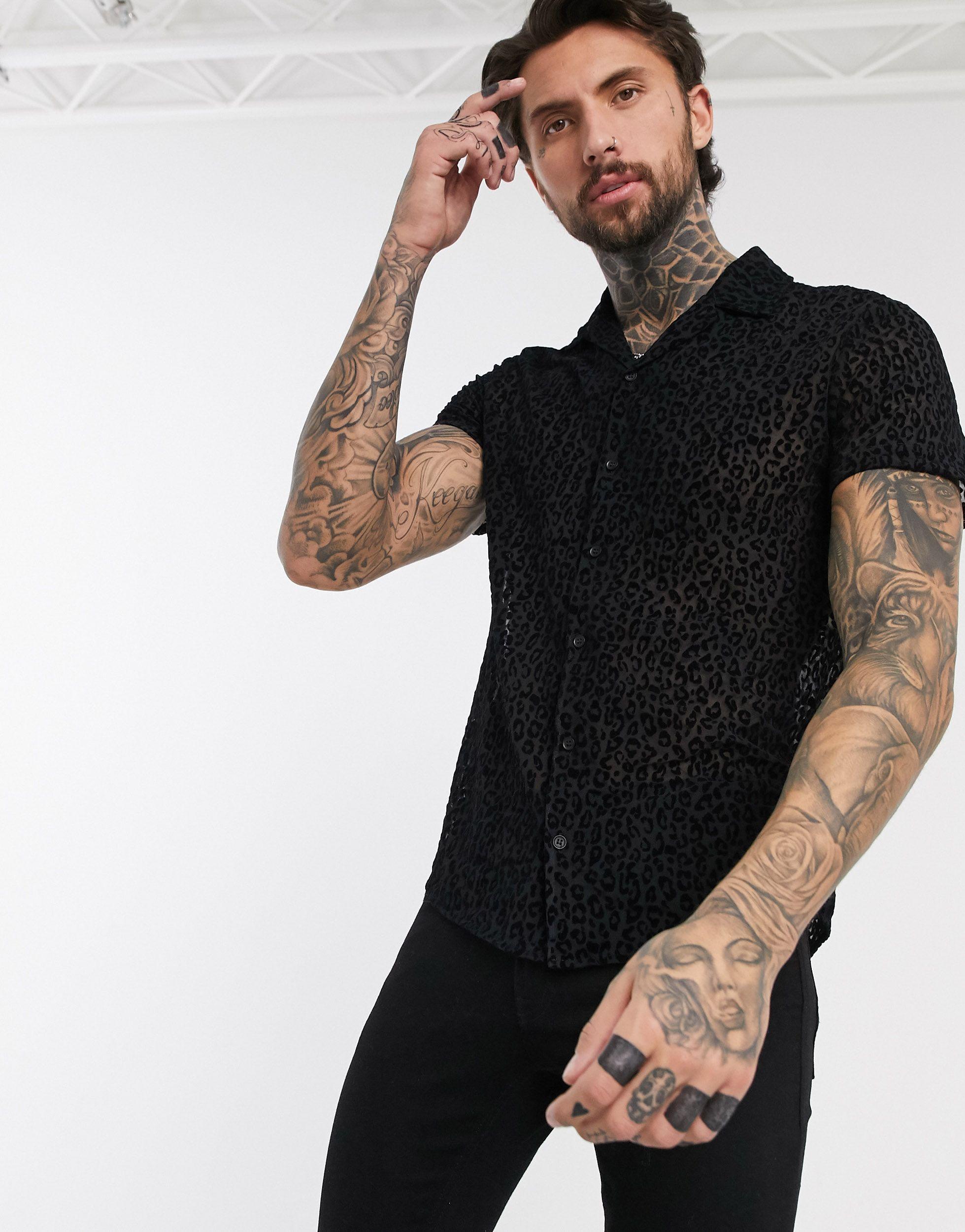 Chemise manches courtes transparente avec motif léopard floqué Velours  BoohooMAN pour homme en coloris Noir | Lyst