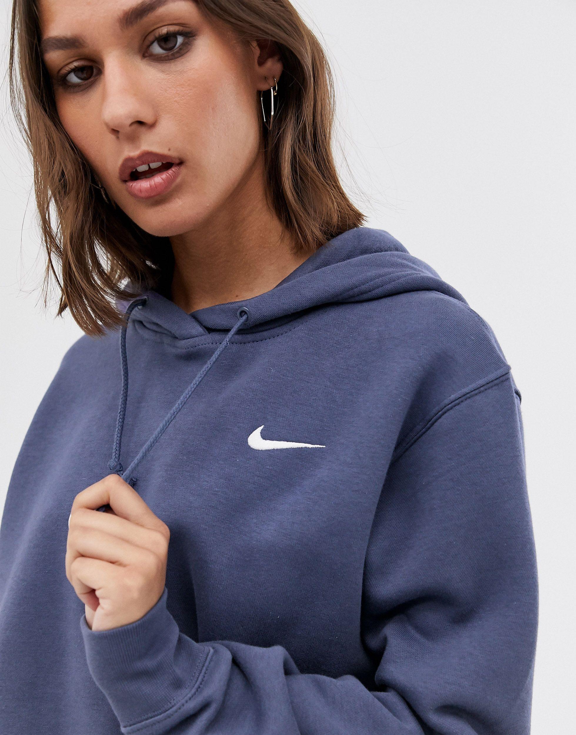 nike hoodie oversize à petit logo virgule gris