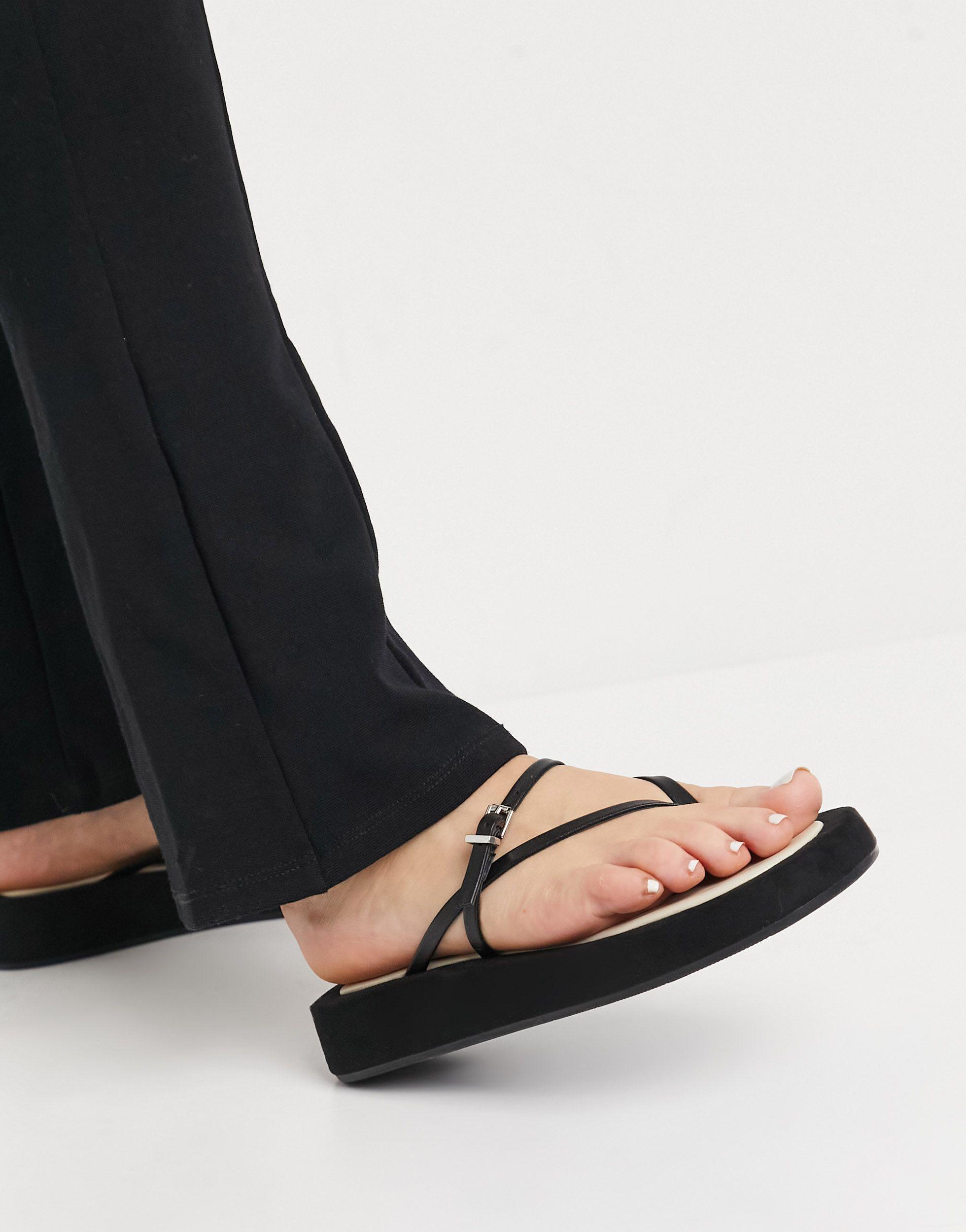 ASOS Fateful Chunky Flip Flop Sandals in Black